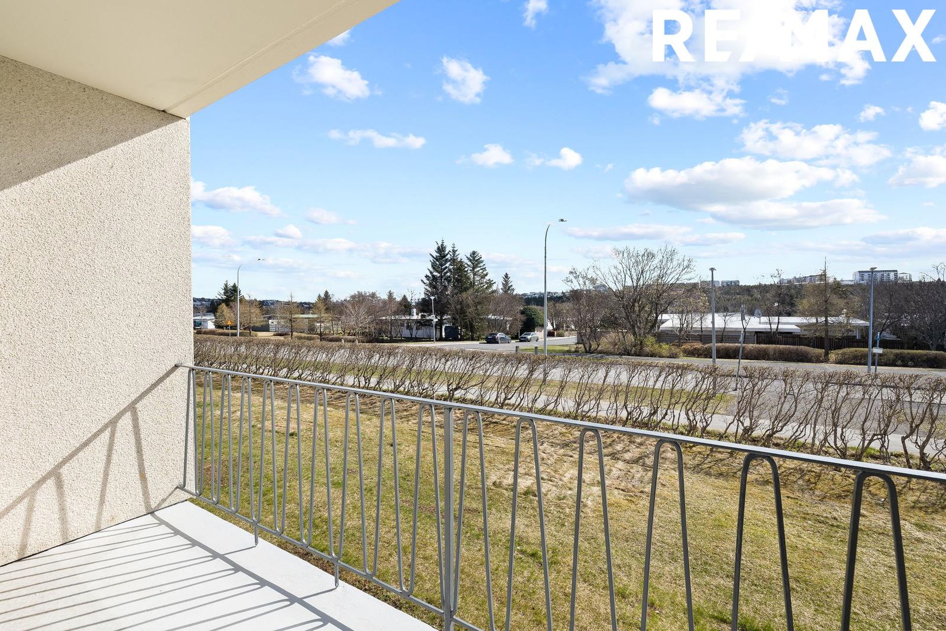 Hraunbær 4, 110 Reykjavík