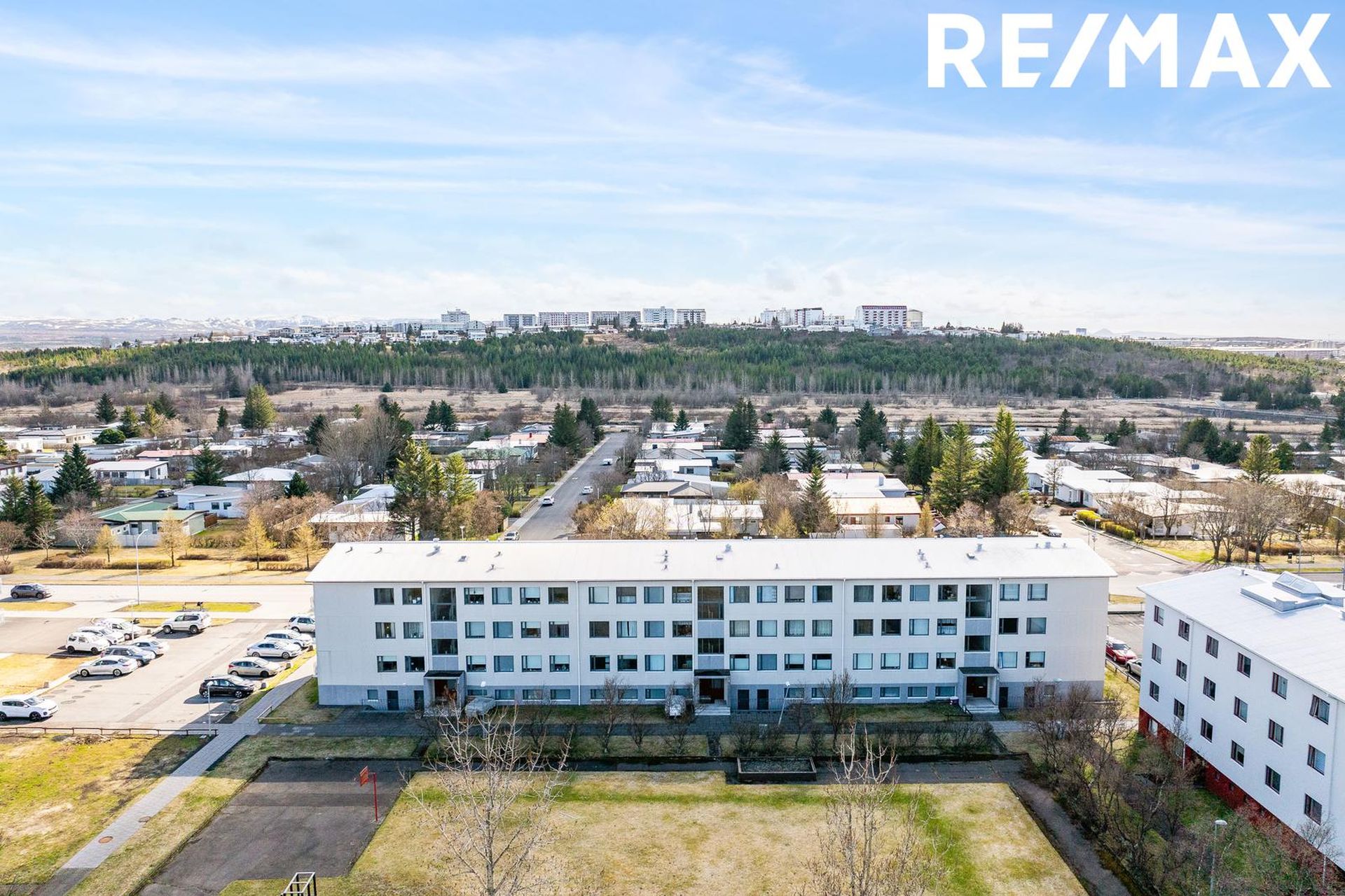 Hraunbær 4, 110 Reykjavík