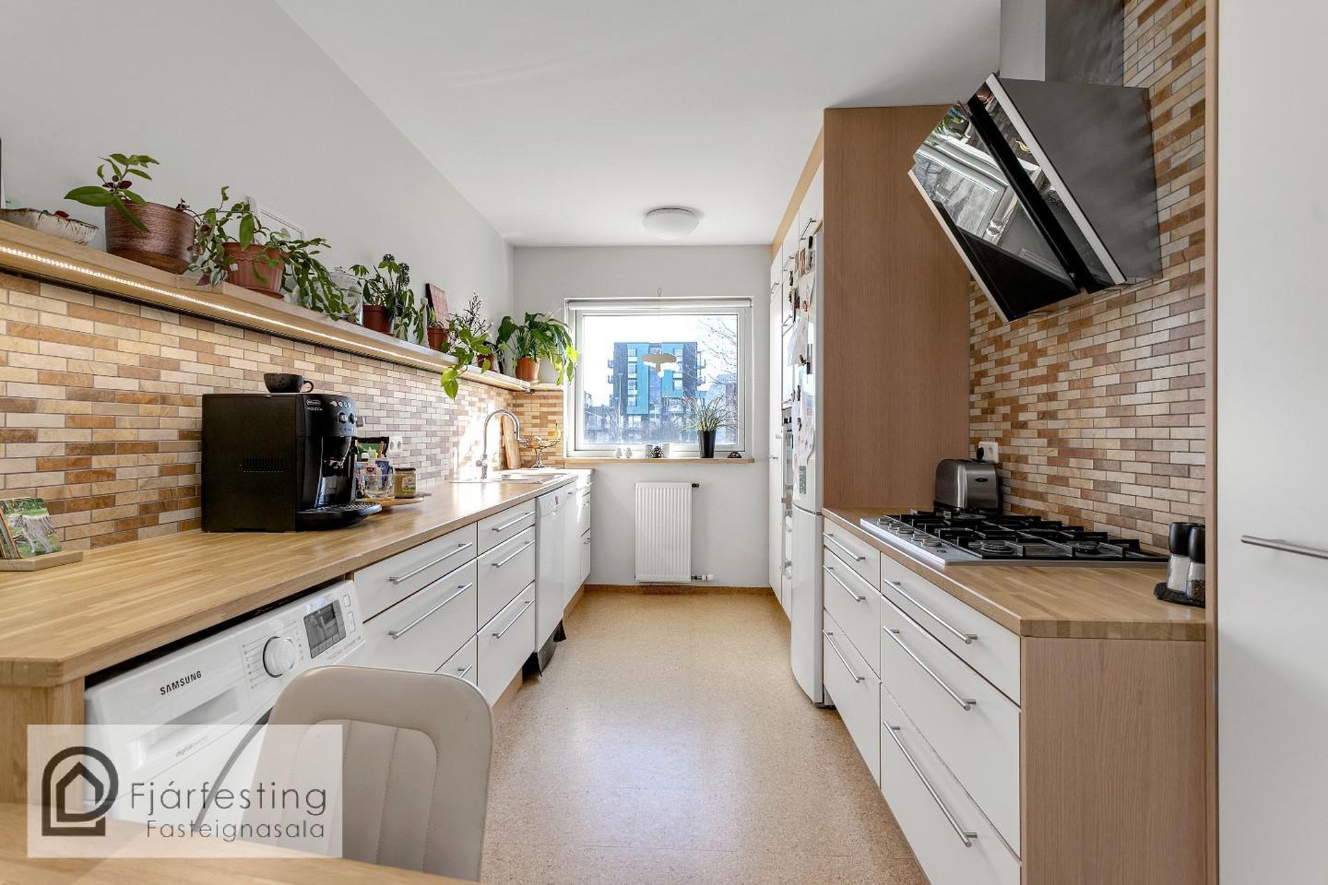 Listabraut 5, 103 Reykjavík