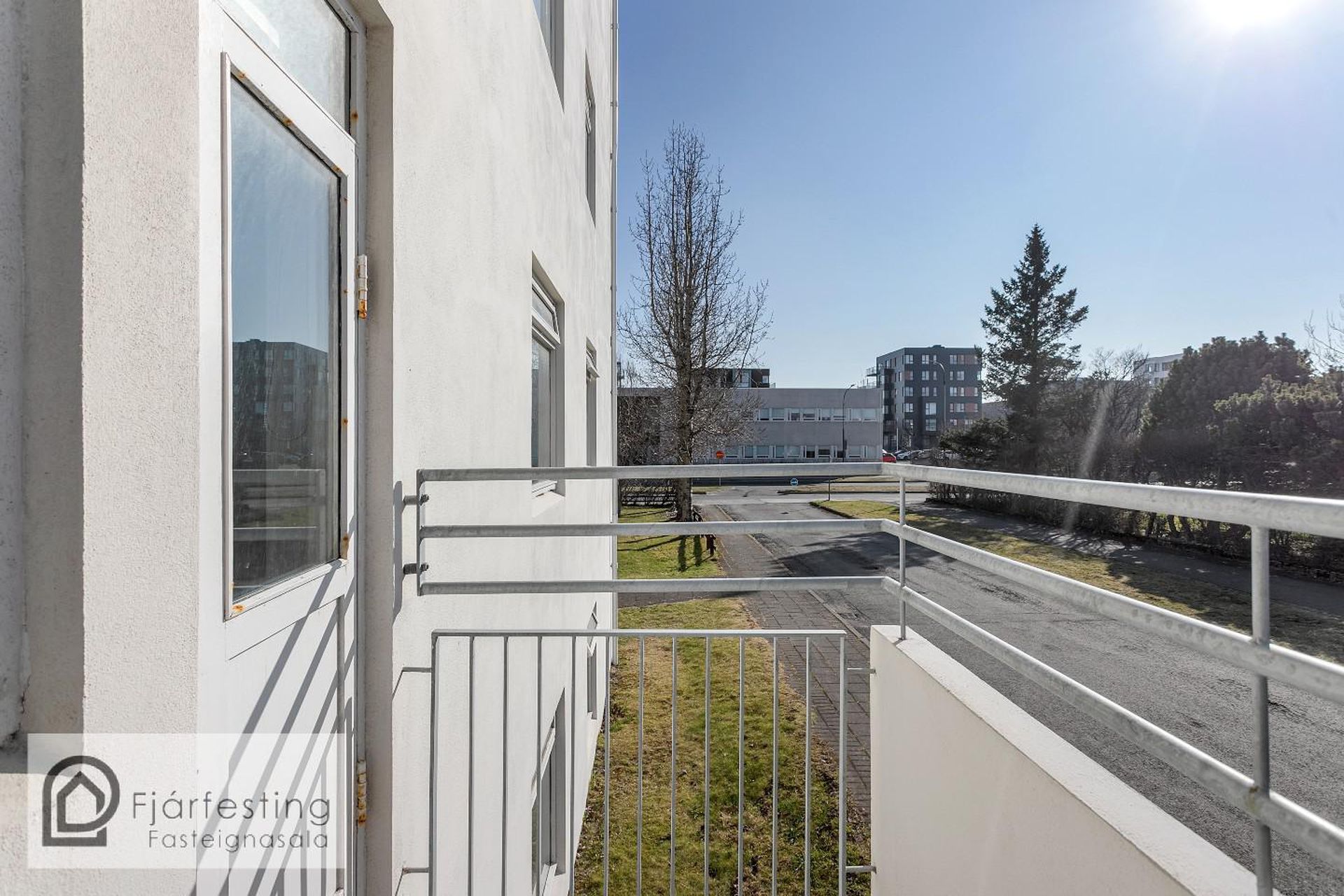 Listabraut 5, 103 Reykjavík