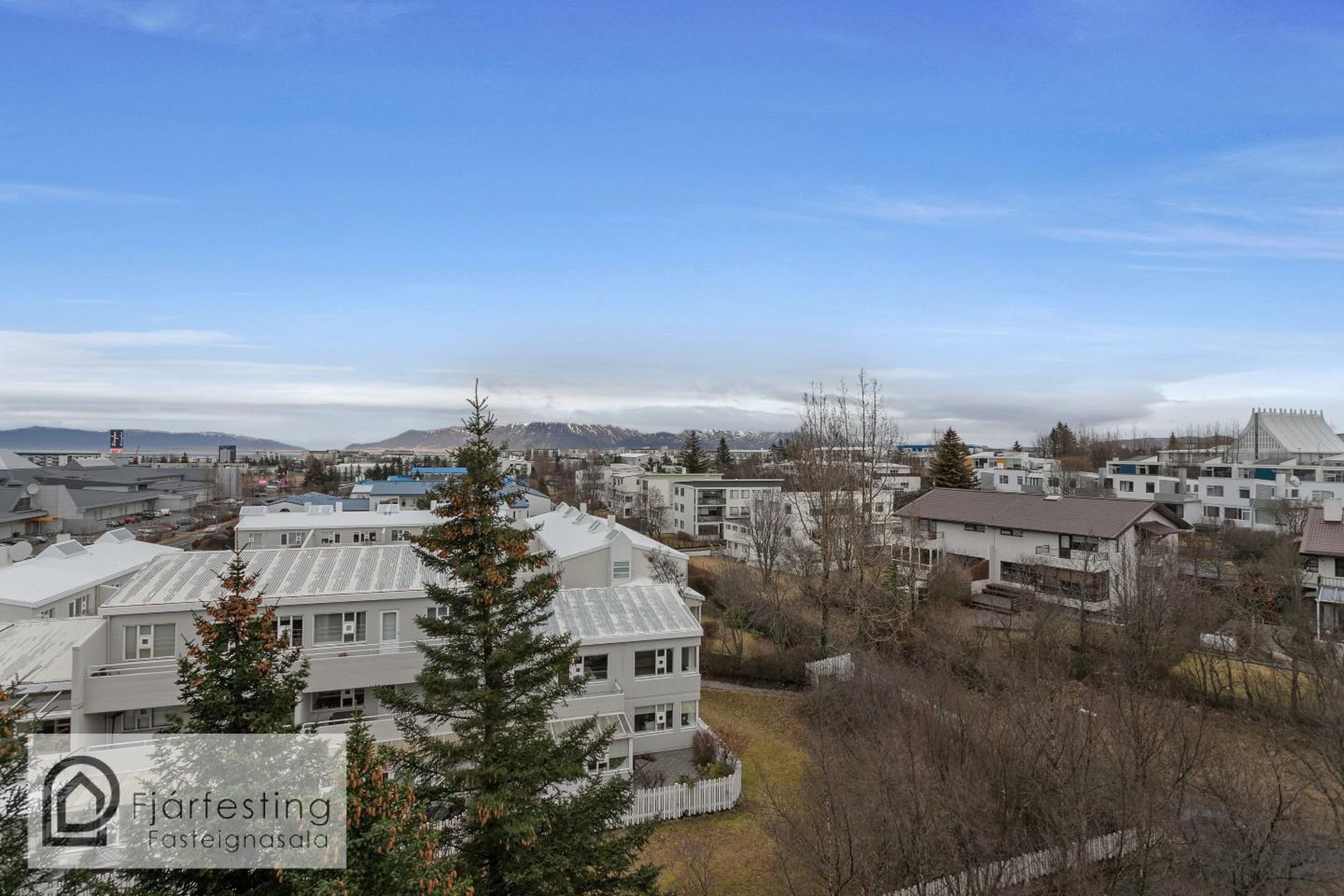 Hvassaleiti 56, 103 Reykjavík