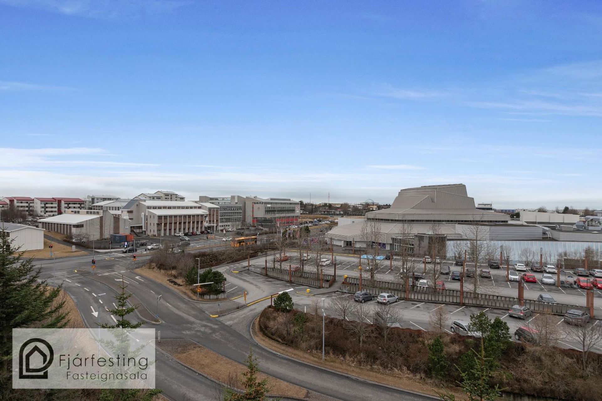 Hvassaleiti 56, 103 Reykjavík