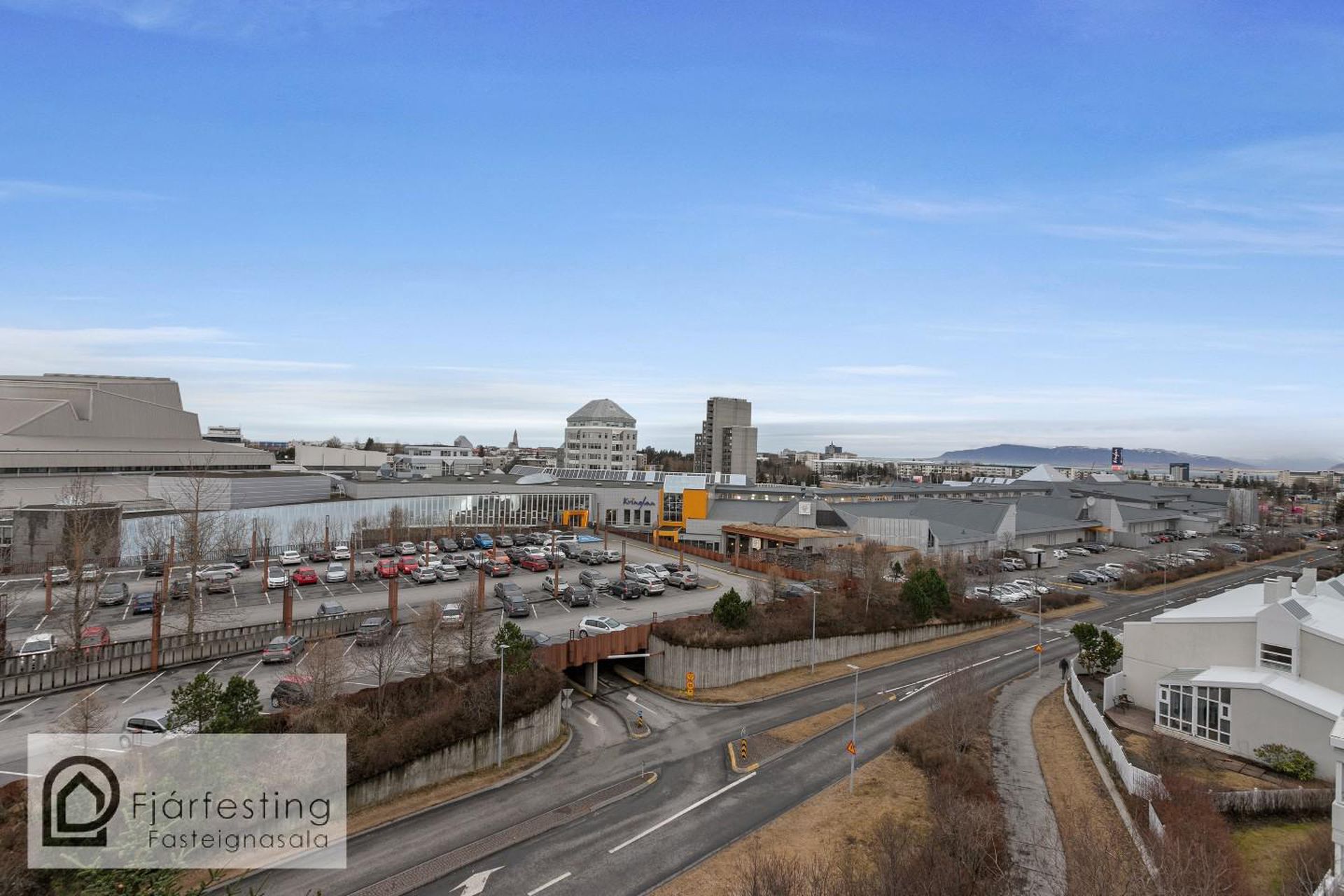 Hvassaleiti 56, 103 Reykjavík