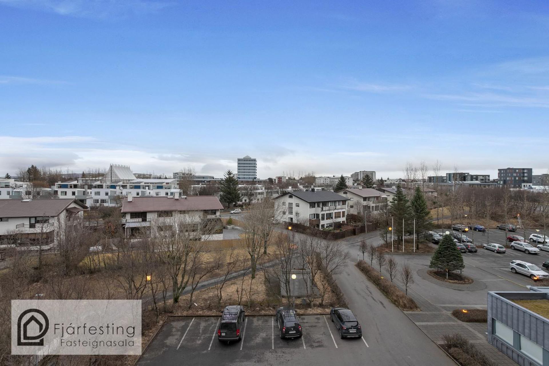 Hvassaleiti 56, 103 Reykjavík