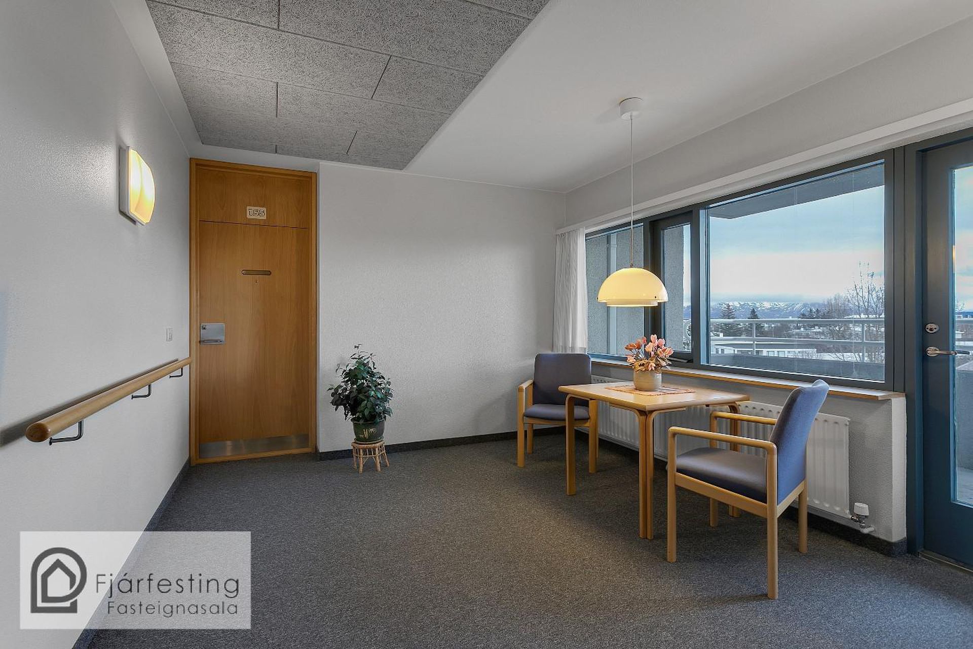 Hvassaleiti 56, 103 Reykjavík