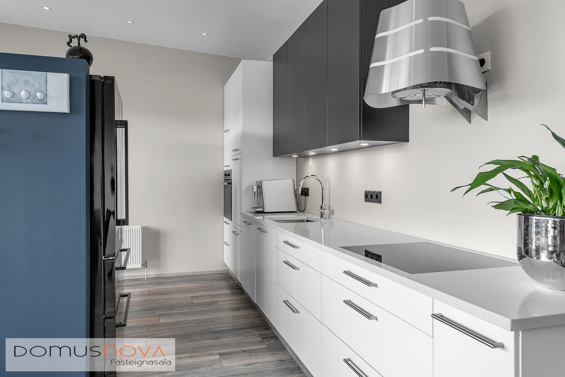 Lautarvegur 16, 103 Reykjavík