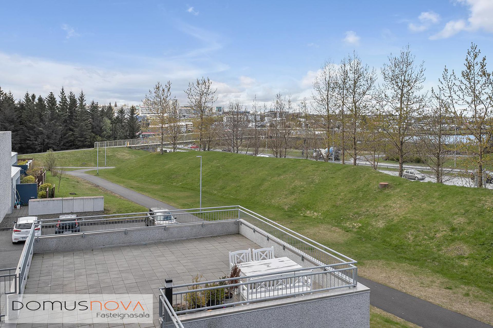 Lautarvegur 16, 103 Reykjavík