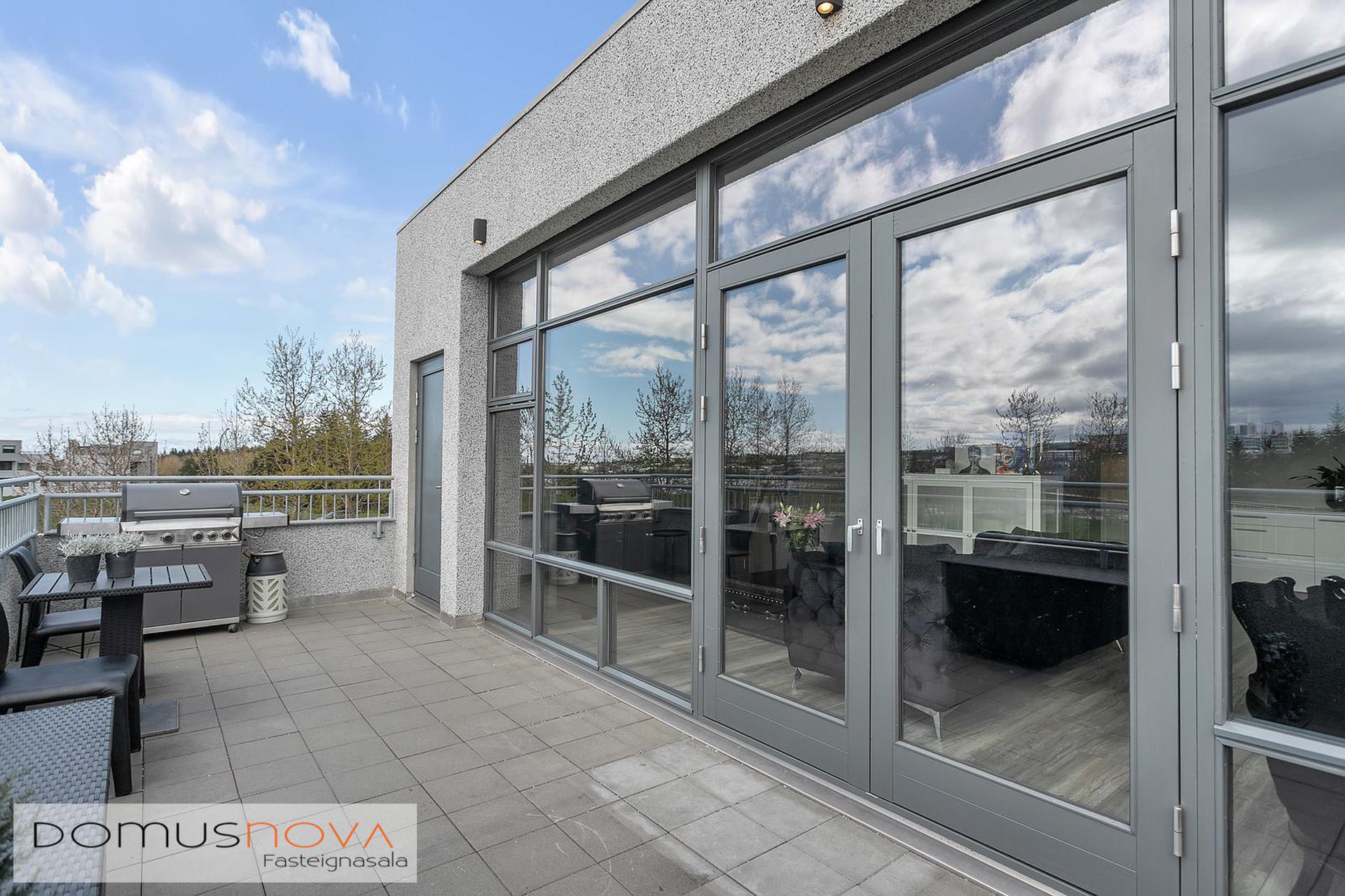 Lautarvegur 16, 103 Reykjavík