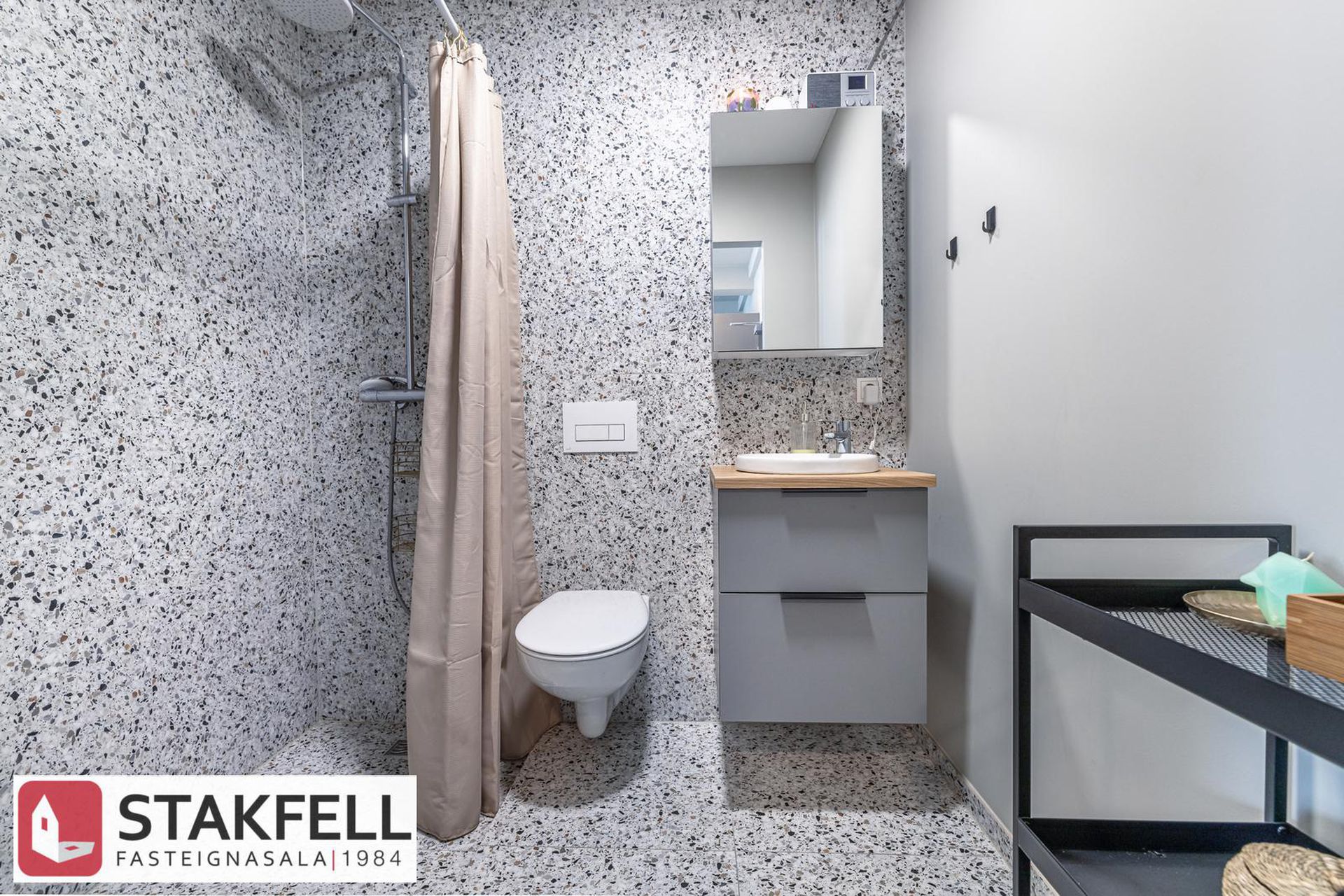 Brautarholt 18, 105 Reykjavík