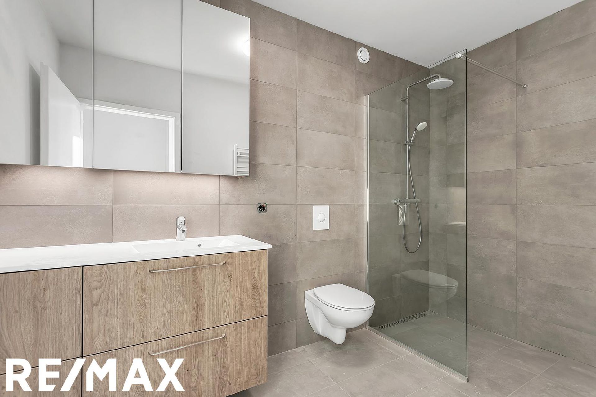 Rofabær 7, 110 Reykjavík