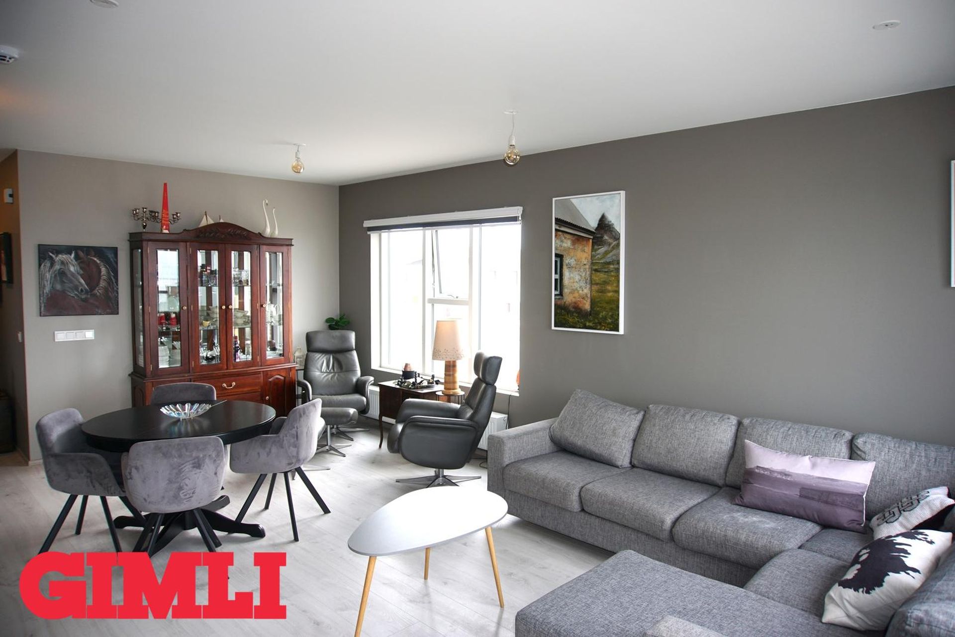 Vallholt 5, 300 Akranes