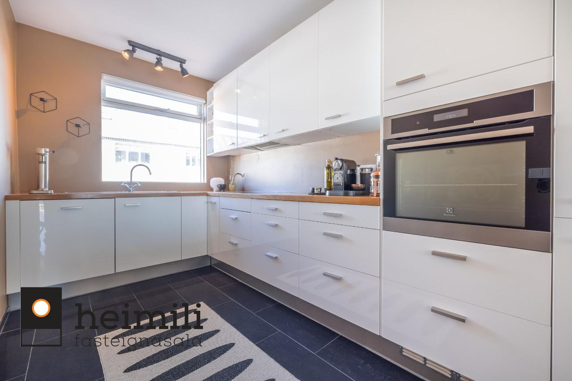 Fálkagata 19, 107 Reykjavík