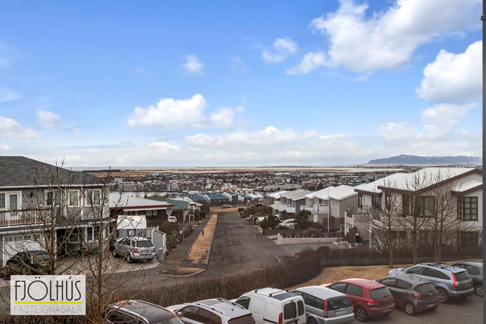 Erluás 2, 221 Hafnarfjörður