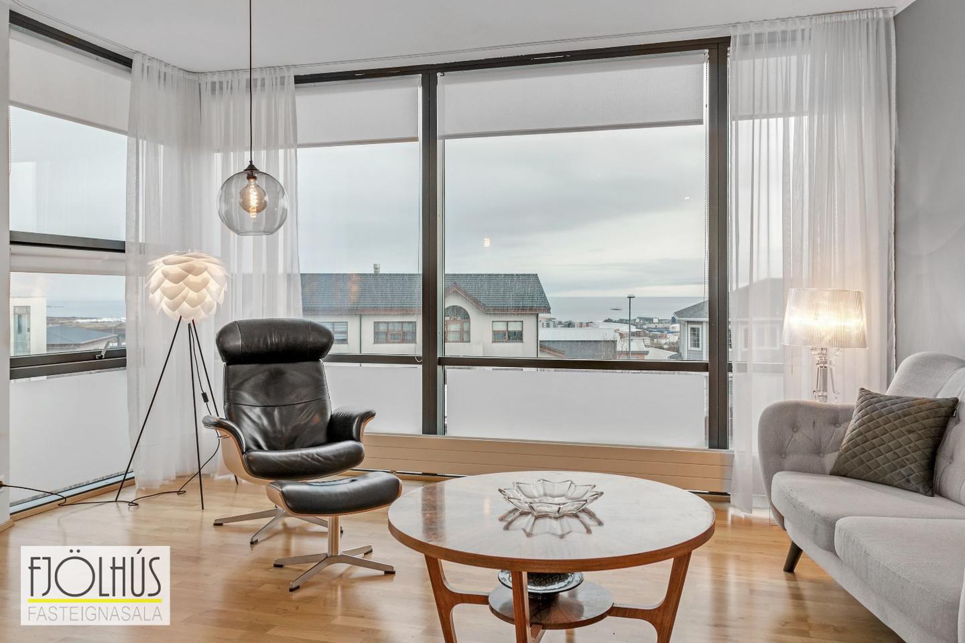 Erluás 2, 221 Hafnarfjörður