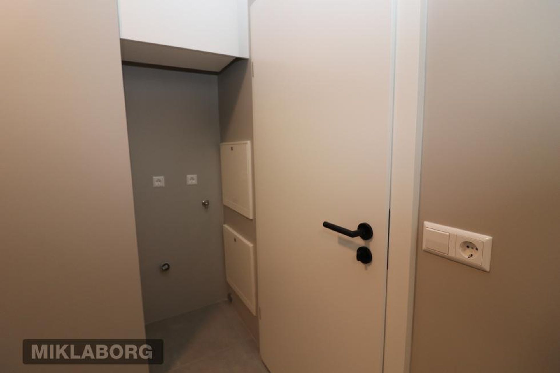 Valshlíð 4, 102 Reykjavík