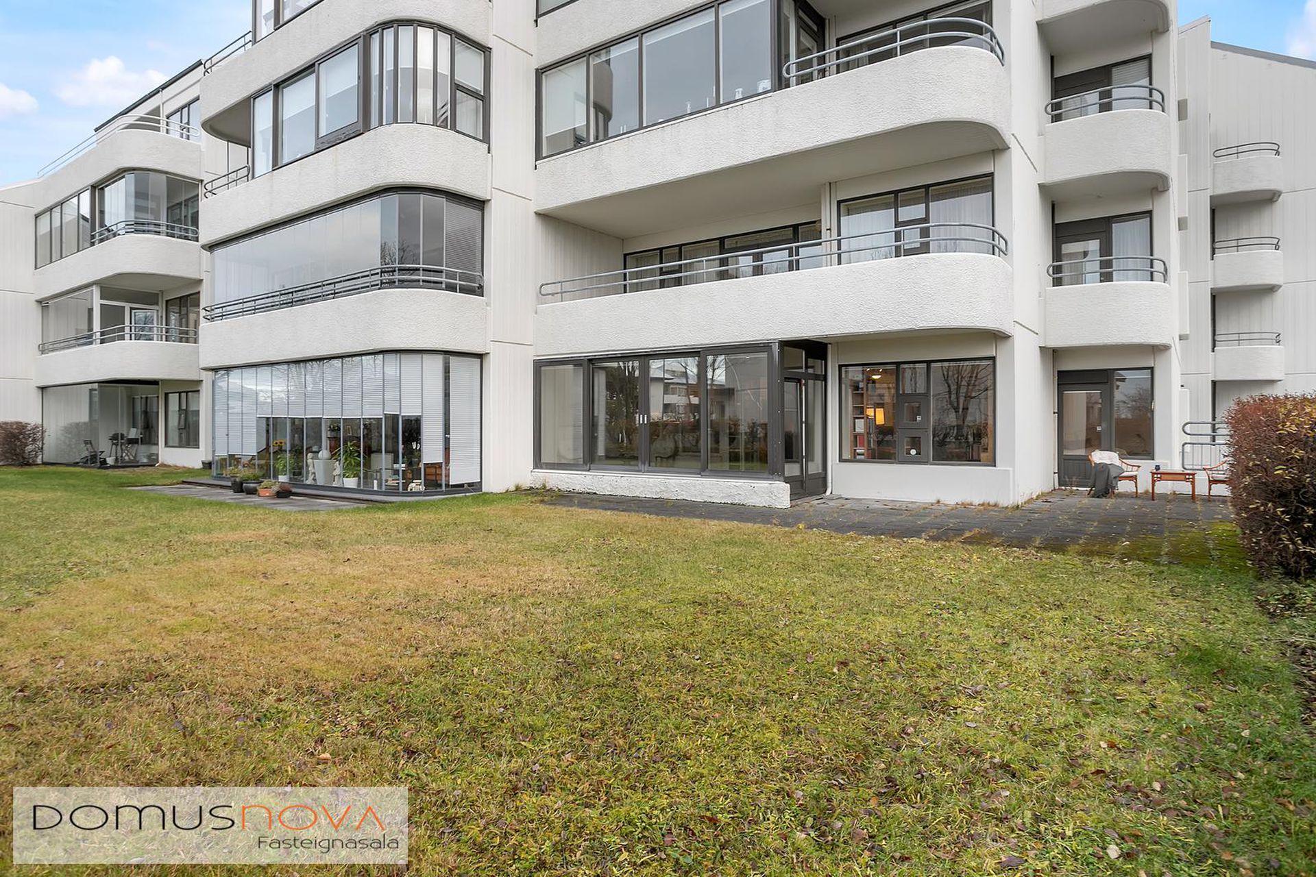 Efstaleiti 12, 103 Reykjavík