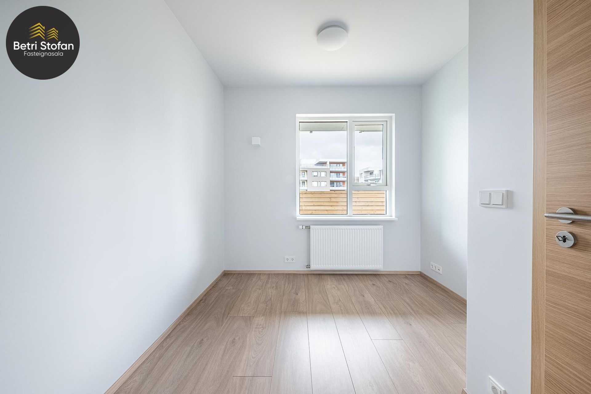 Hlíðarfótur 19 - 0219, 102 Reykjavík