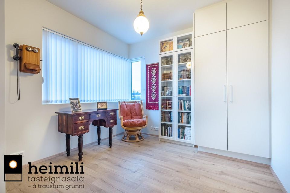 Breiðakur 8, 210 Garðabær