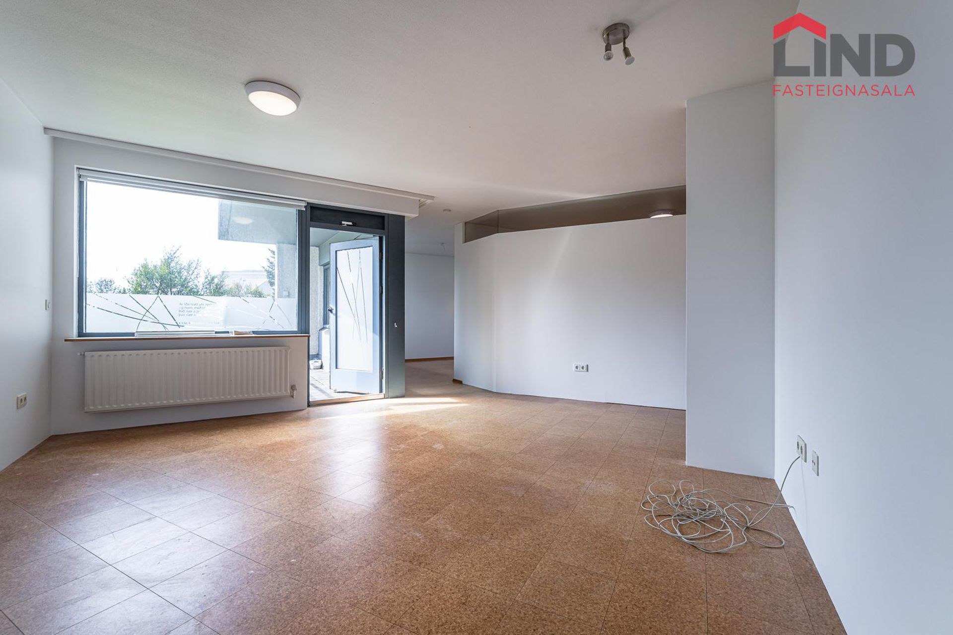 Hvassaleiti 56, 103 Reykjavík