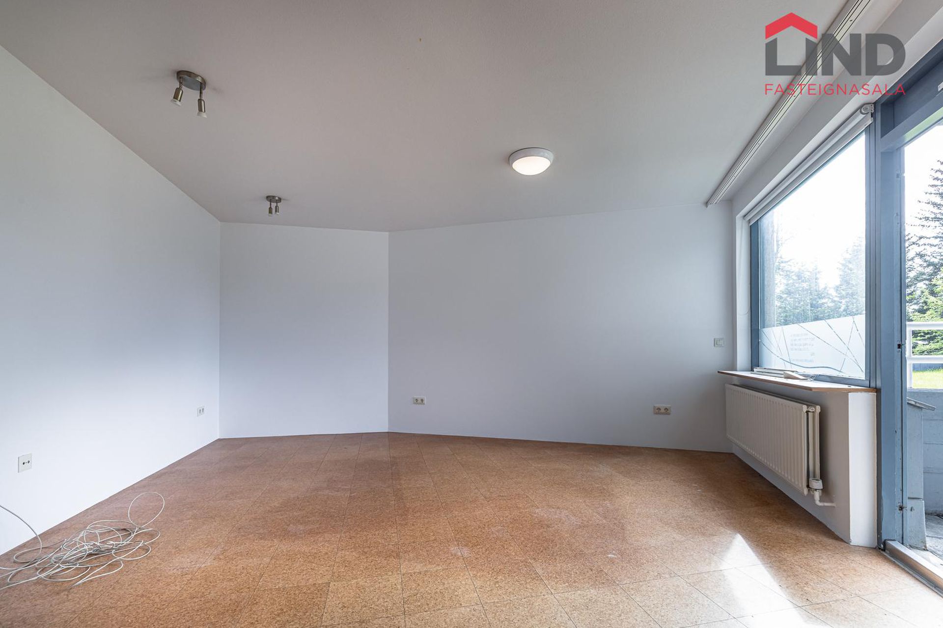 Hvassaleiti 56, 103 Reykjavík