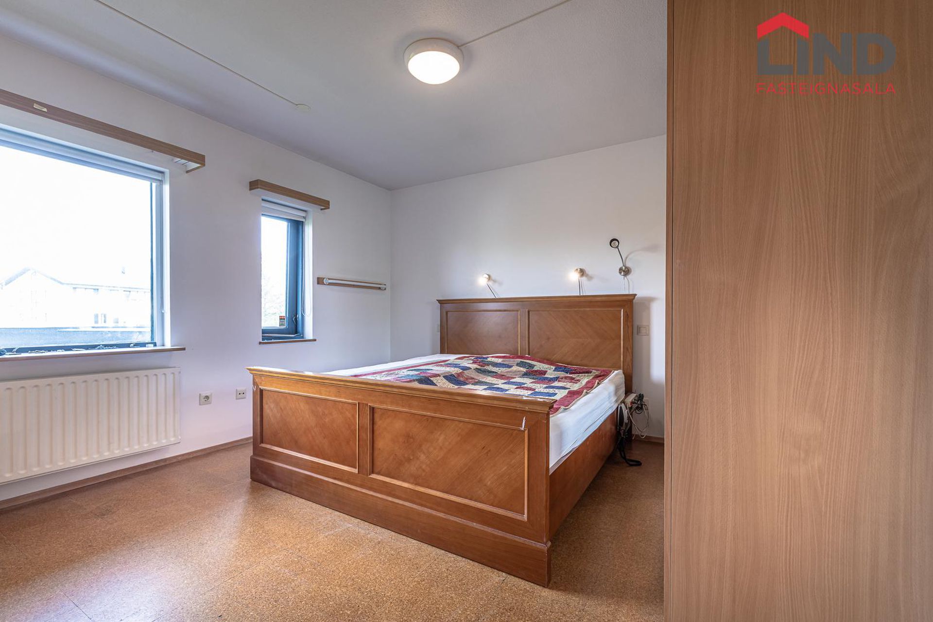 Hvassaleiti 56, 103 Reykjavík