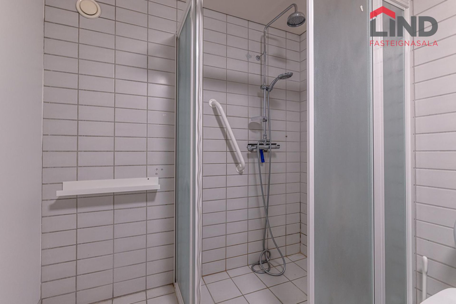 Hvassaleiti 56, 103 Reykjavík