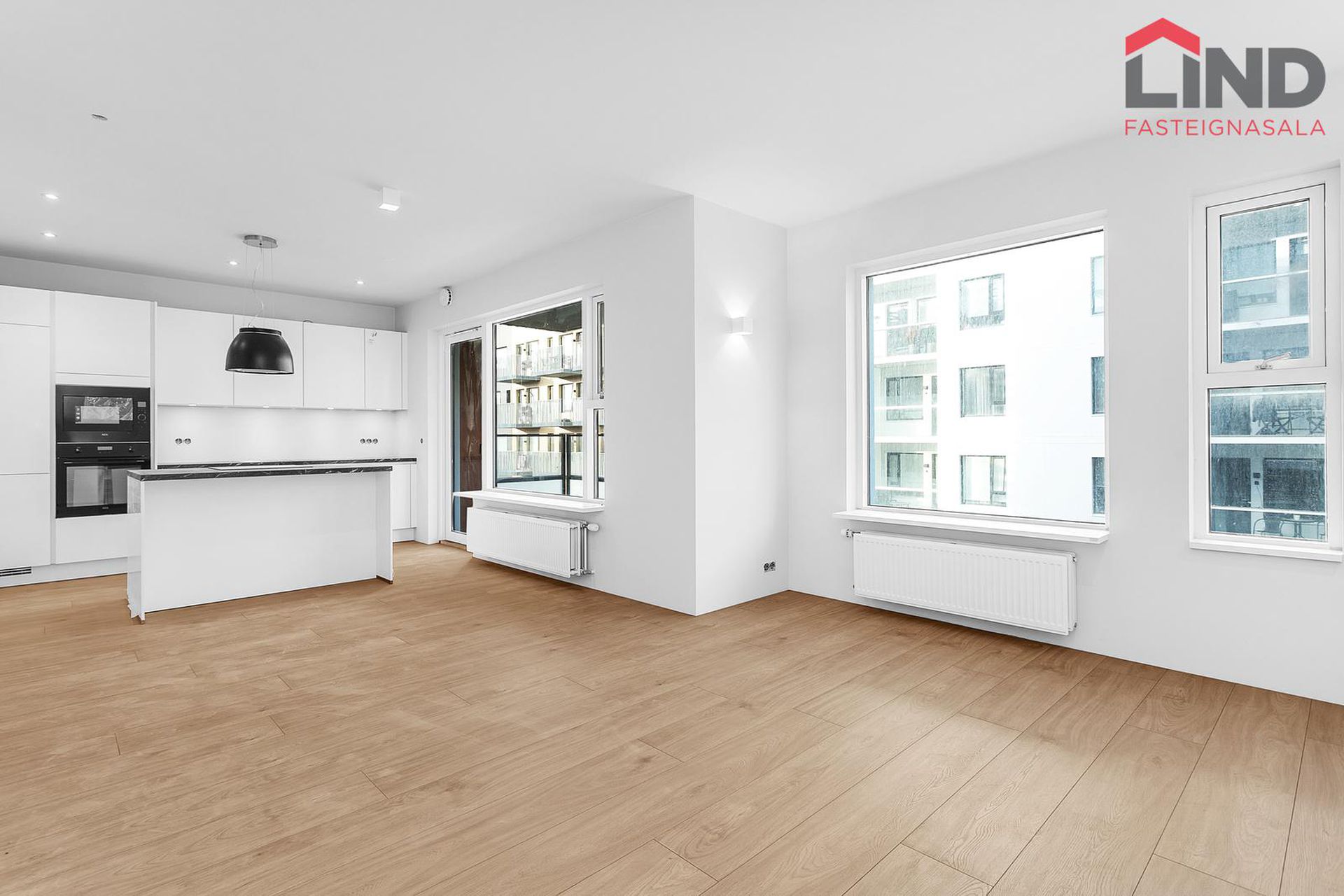 Smyrilshlíð 14, 102 Reykjavík