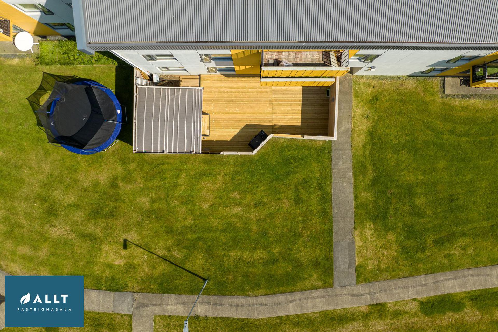 Skógarbraut 921, 262 Reykjanesbær