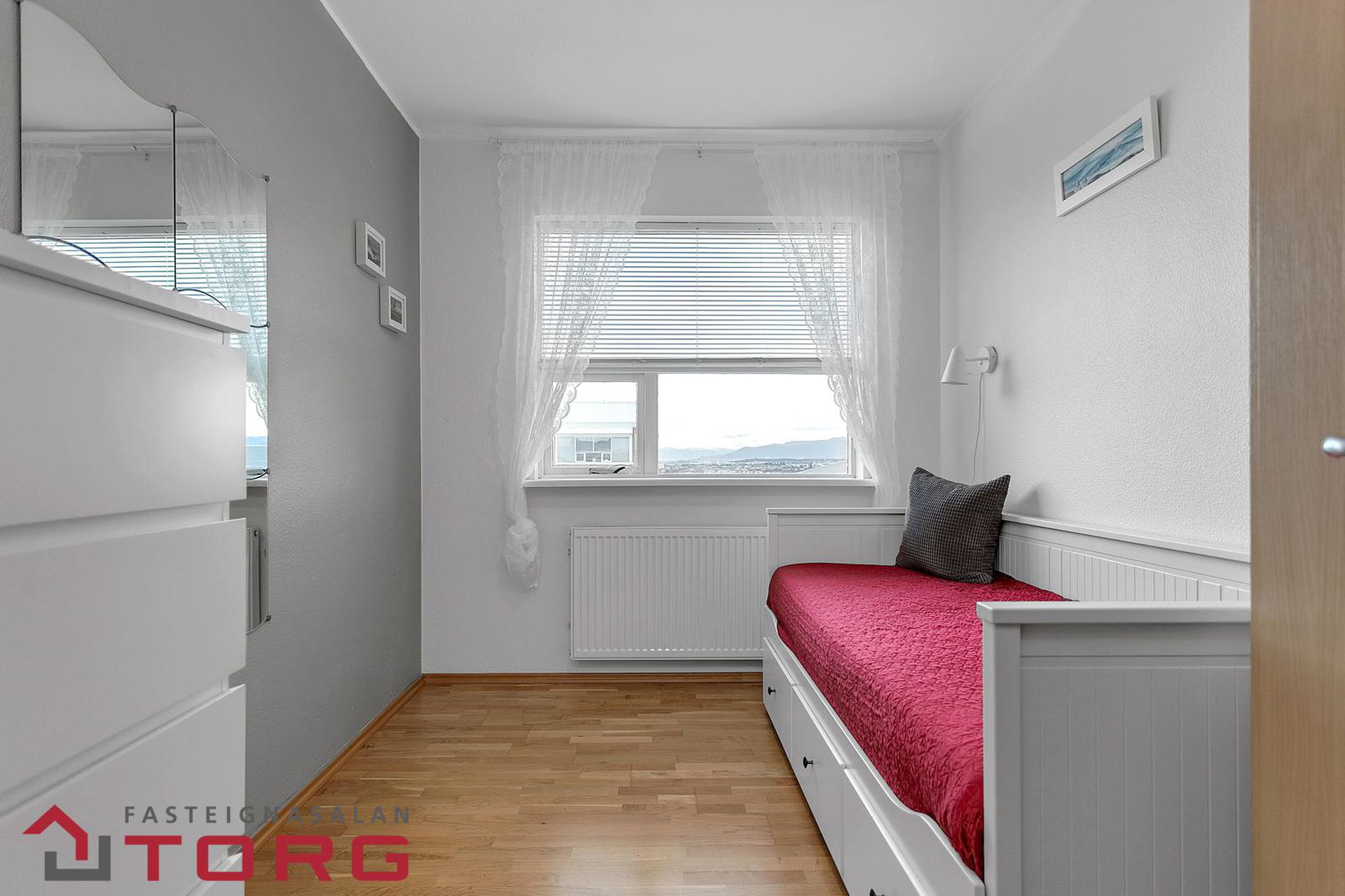 Eyrarholt 5, 220 Hafnarfjörður