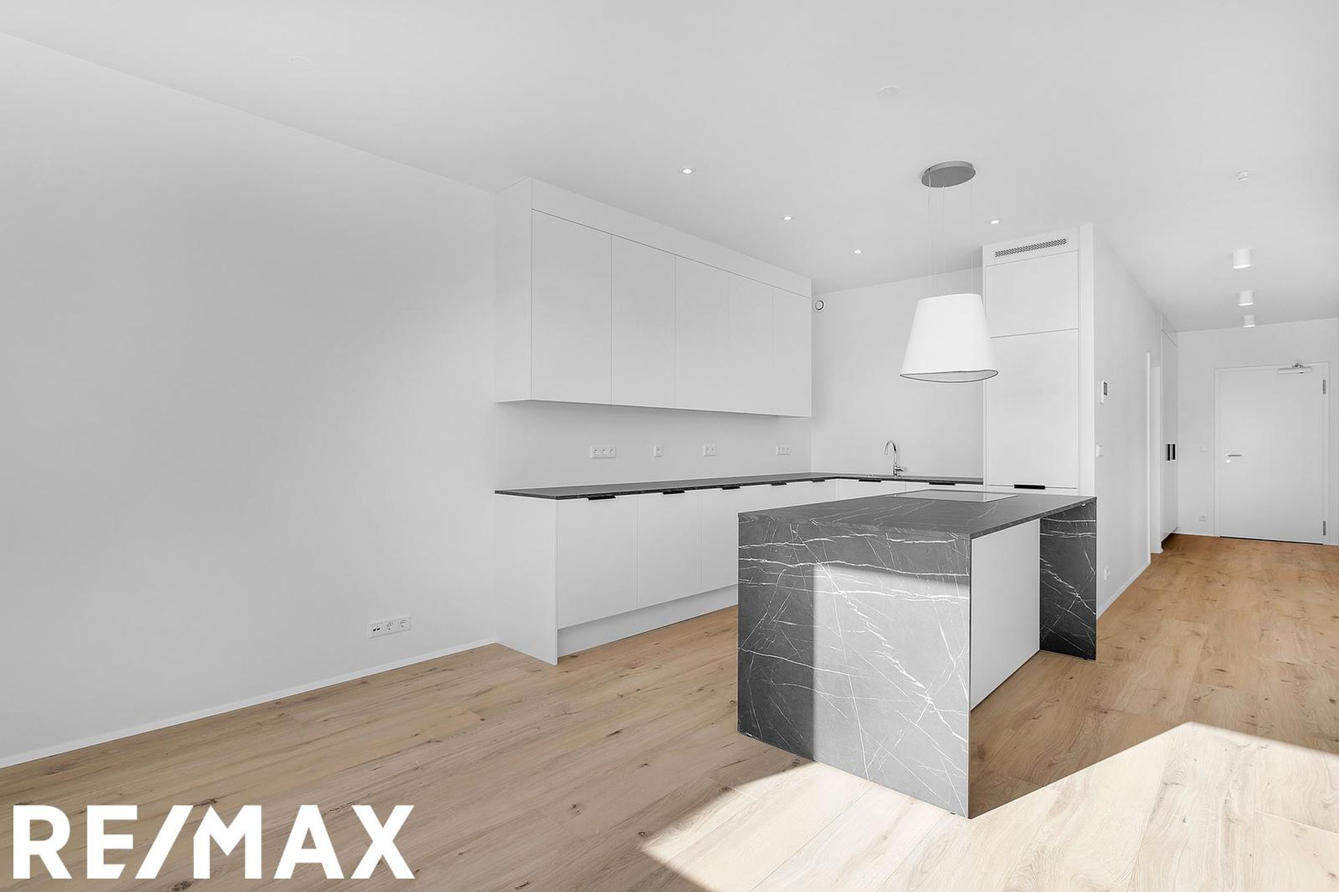 Holtsvegur 57, 210 Garðabær