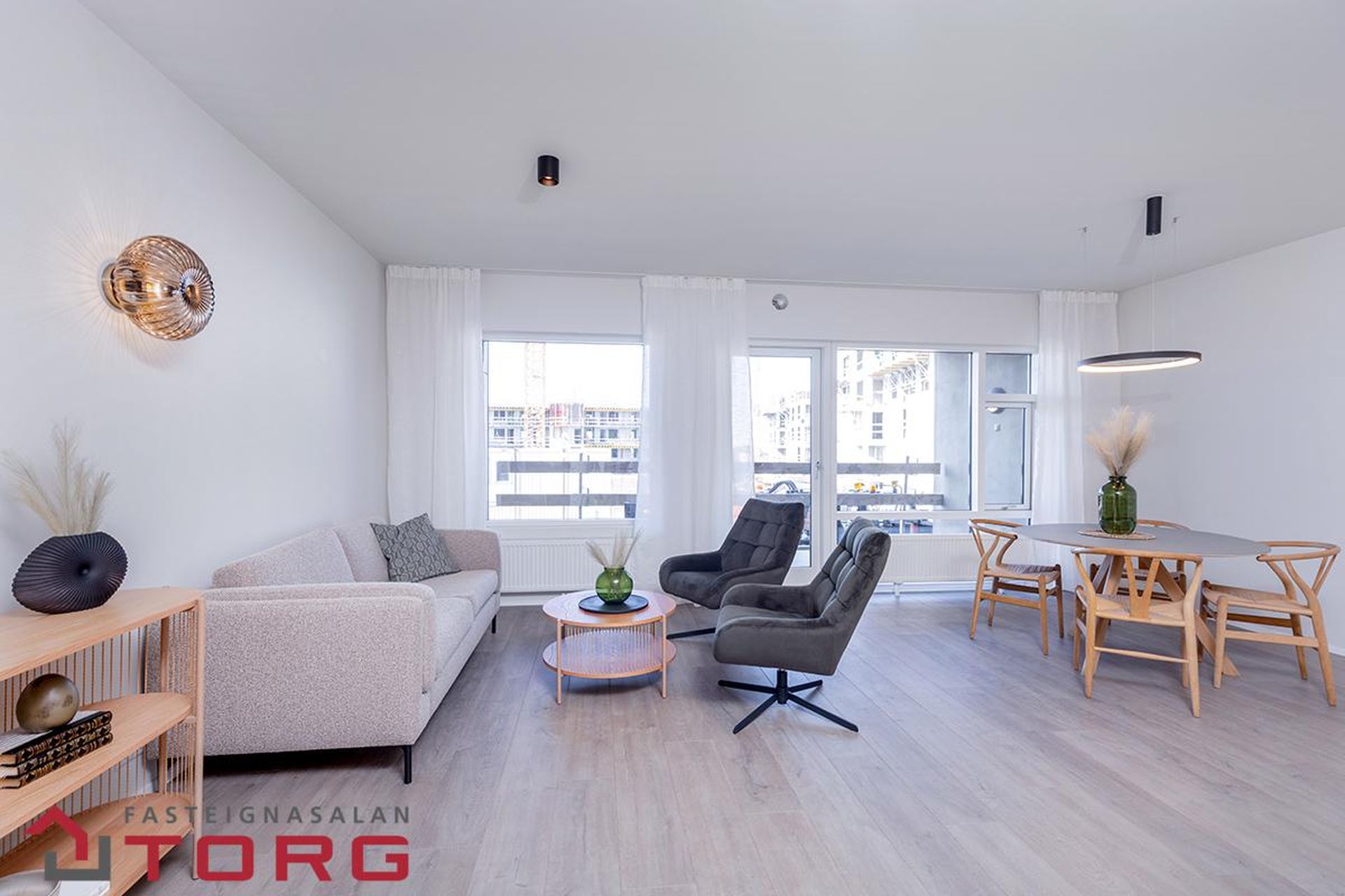 Áshamar 8 - 0101, 221 Hafnarfjörður