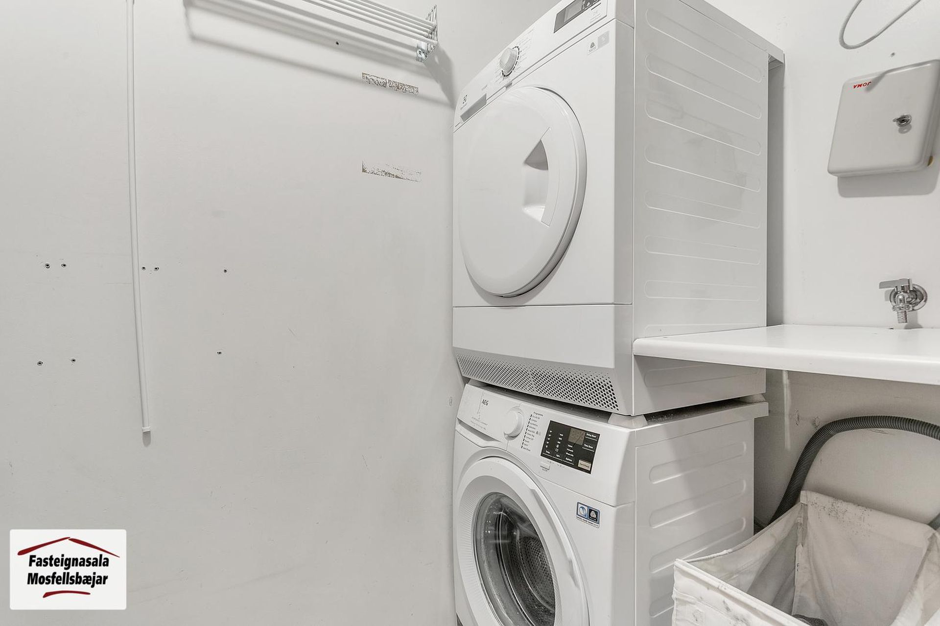 Klapparhlíð 24, 270 Mosfellsbær