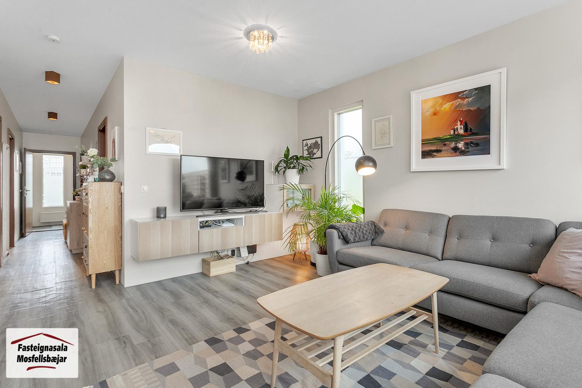 Klapparhlíð 24, 270 Mosfellsbær