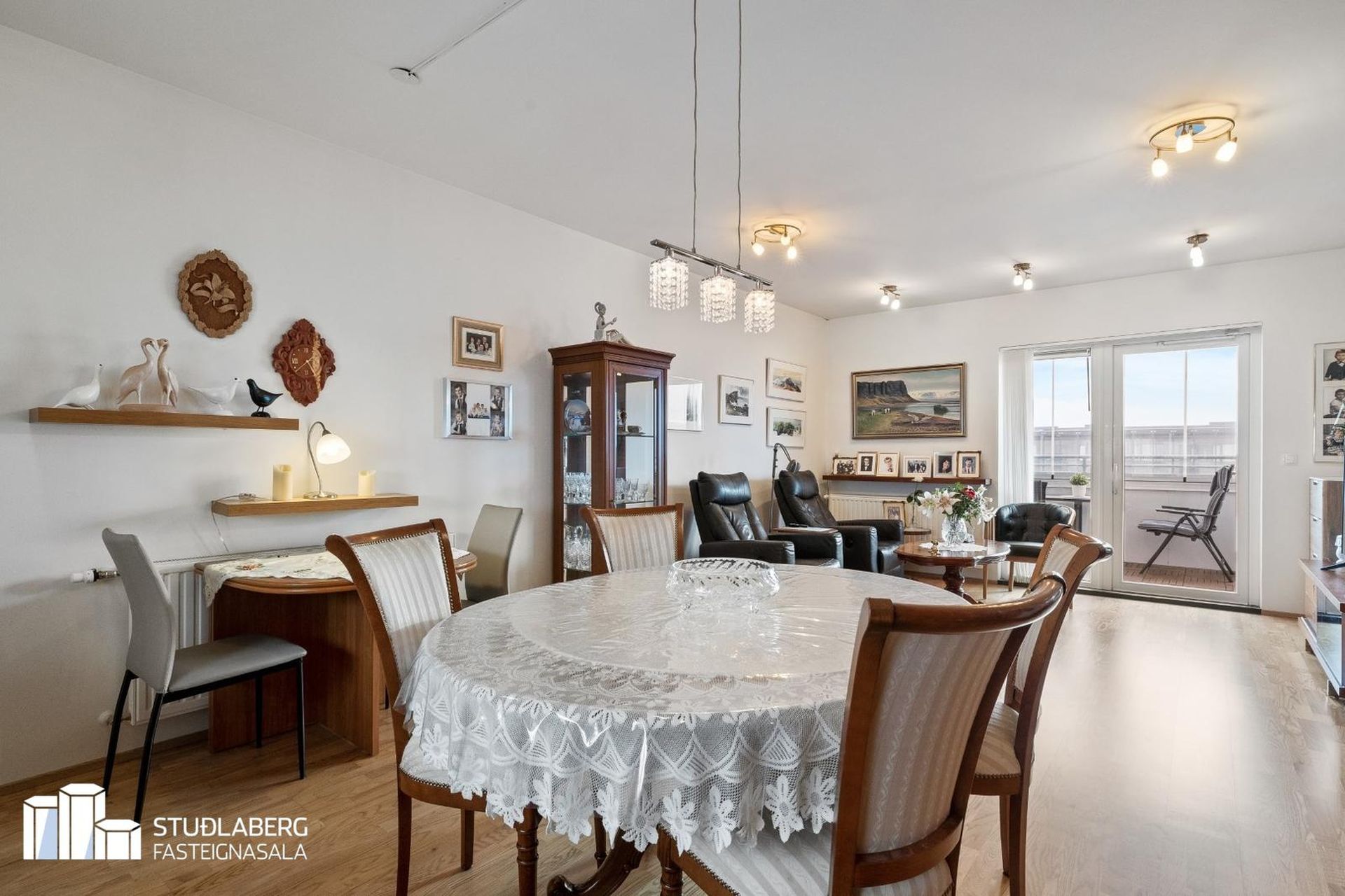 Krossmói 5, 260 Reykjanesbær