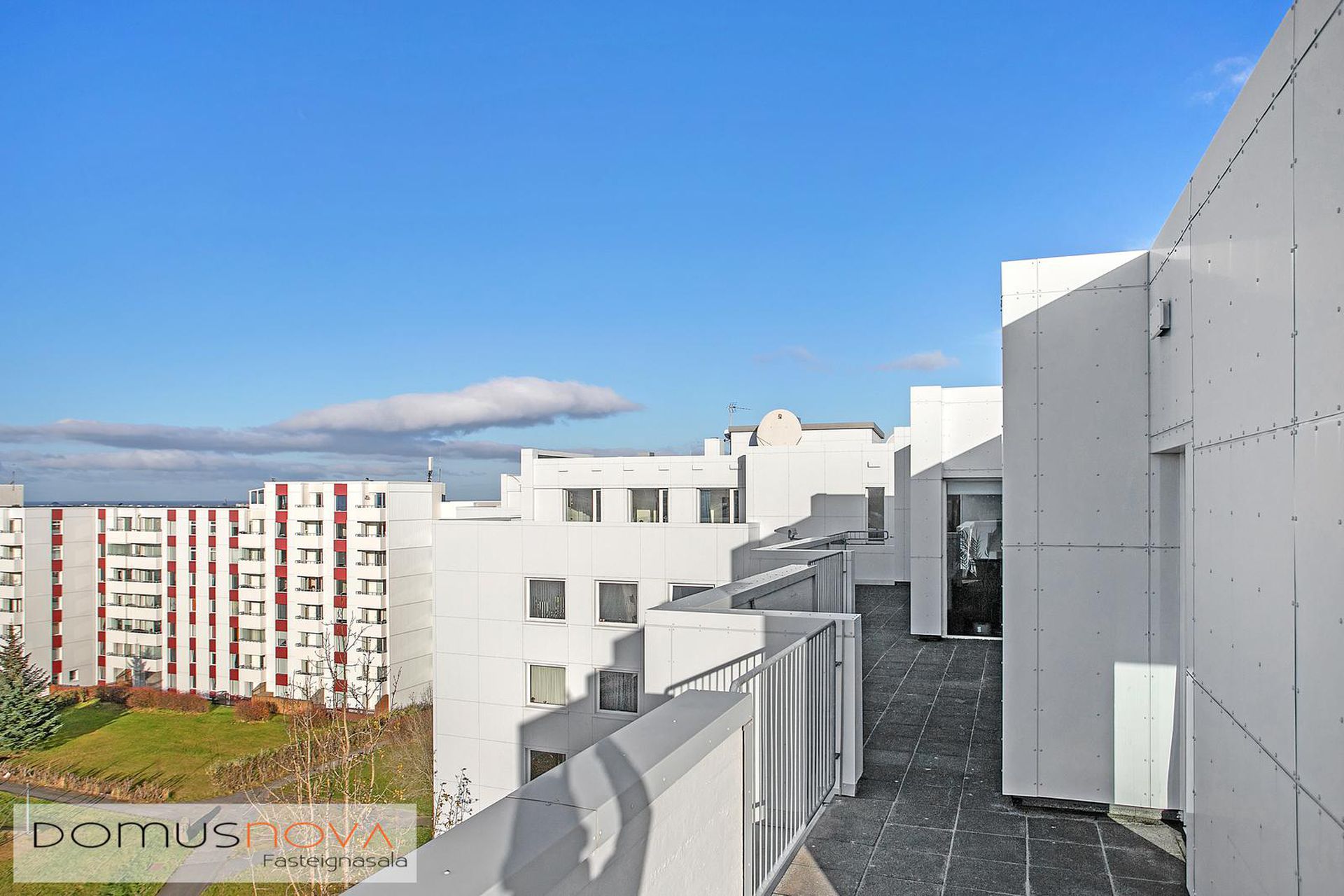 Asparfell 8, 111 Reykjavík
