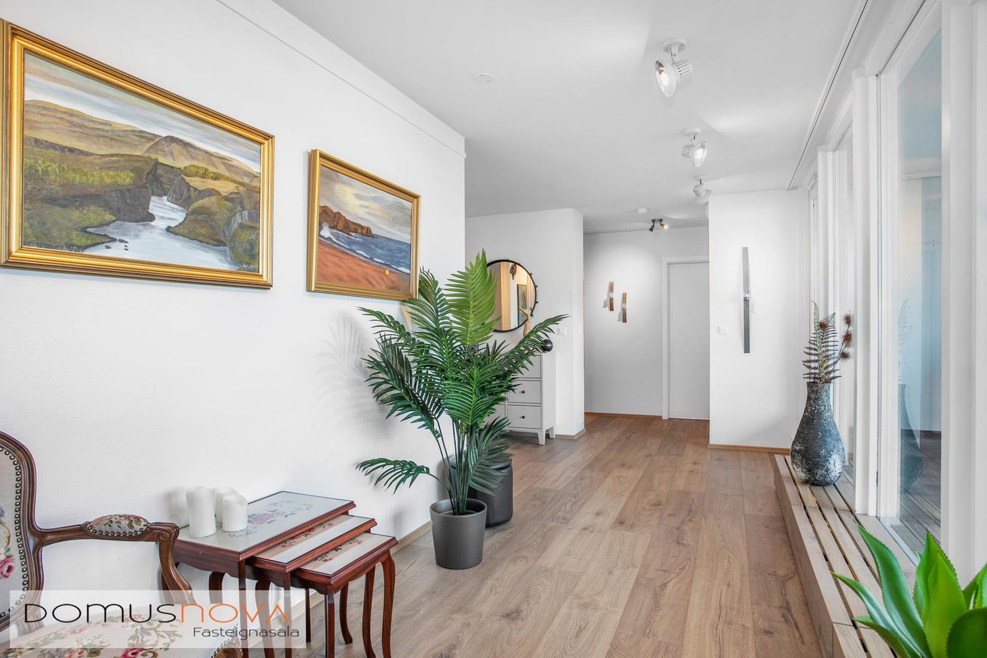 Asparfell 8, 111 Reykjavík