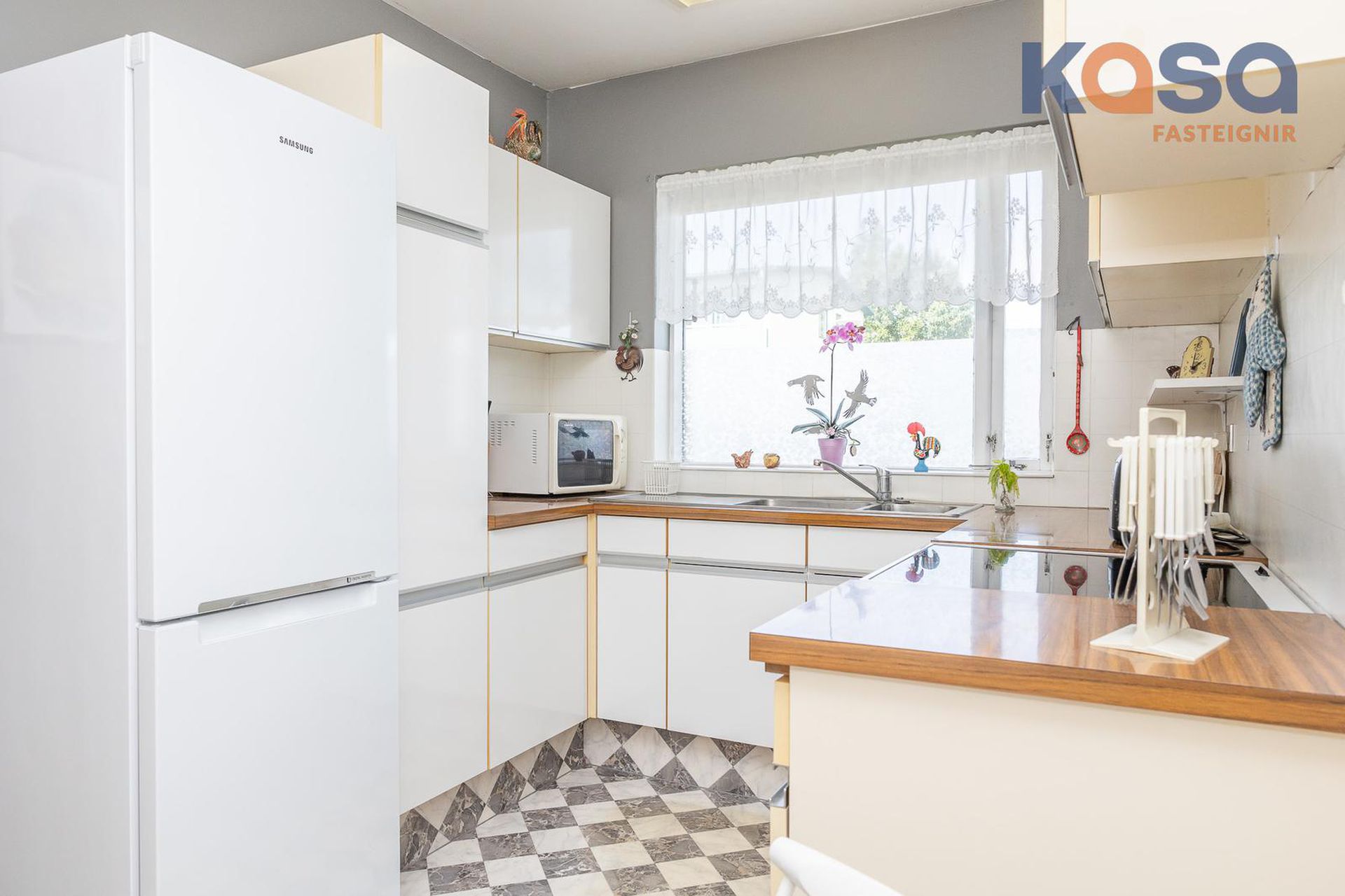Skarðshlíð 27, 603 Akureyri