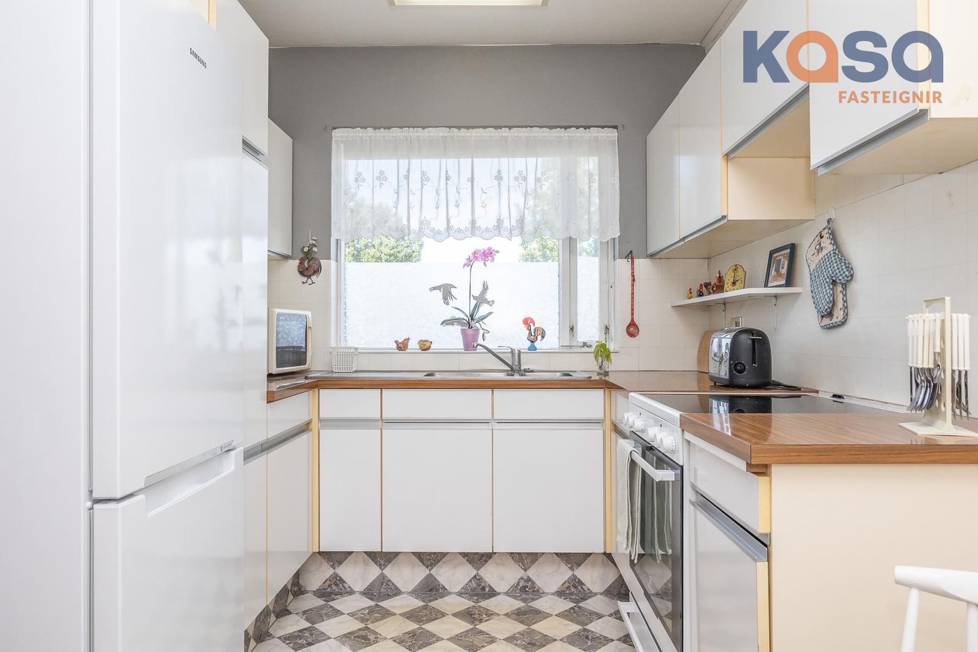Skarðshlíð 27, 603 Akureyri