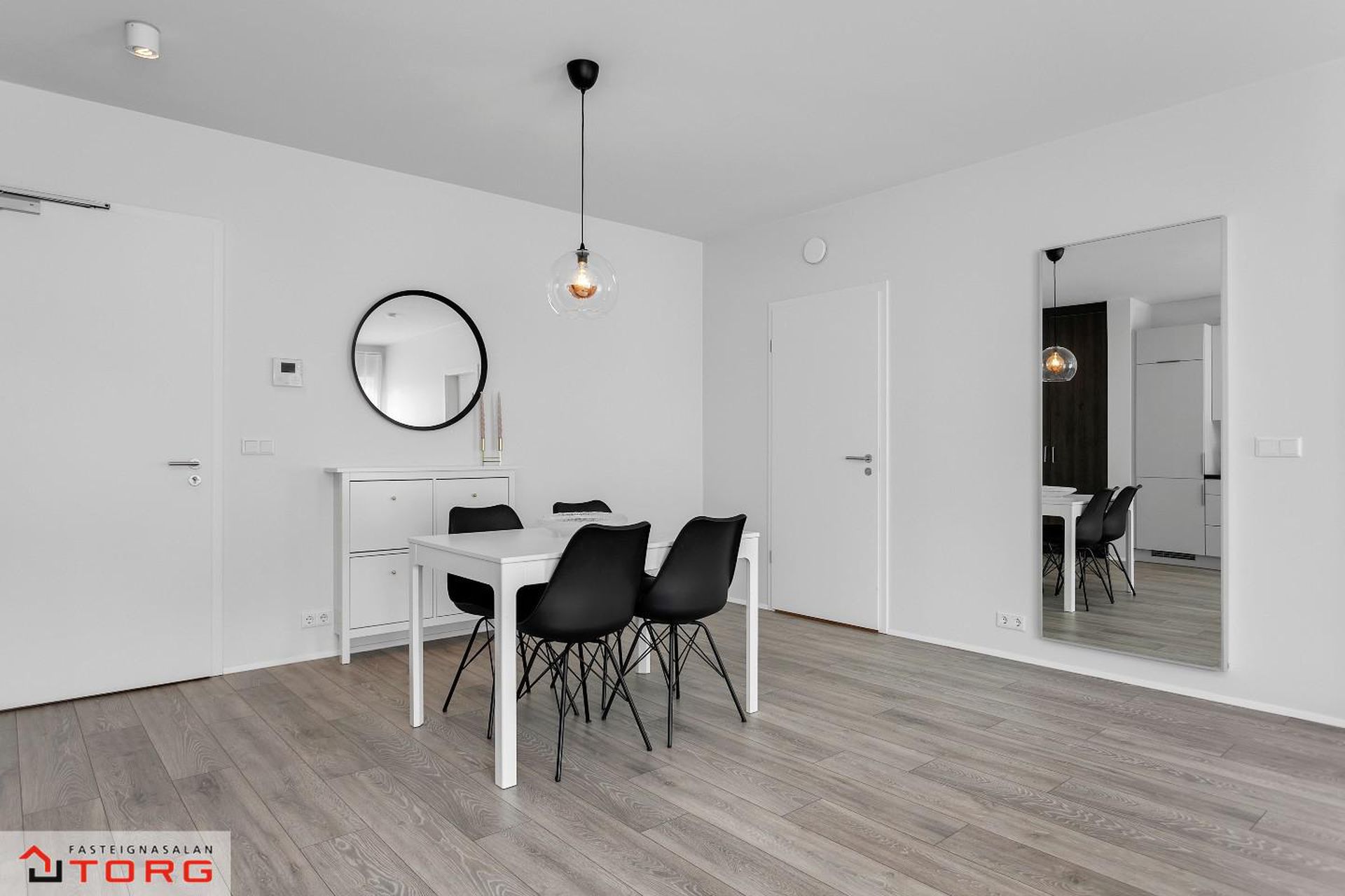 Lynggata 1, 210 Garðabær