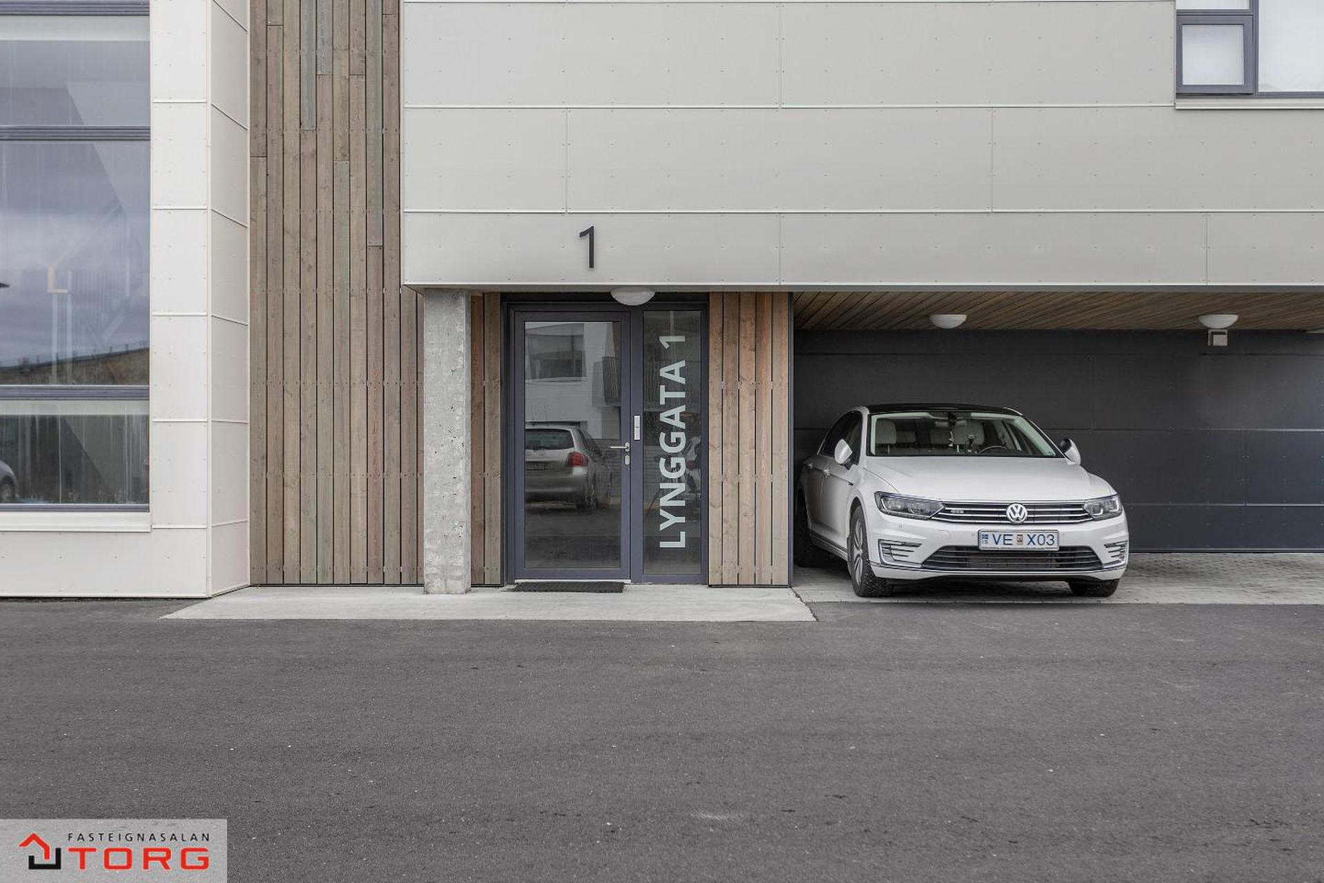 Lynggata 1, 210 Garðabær