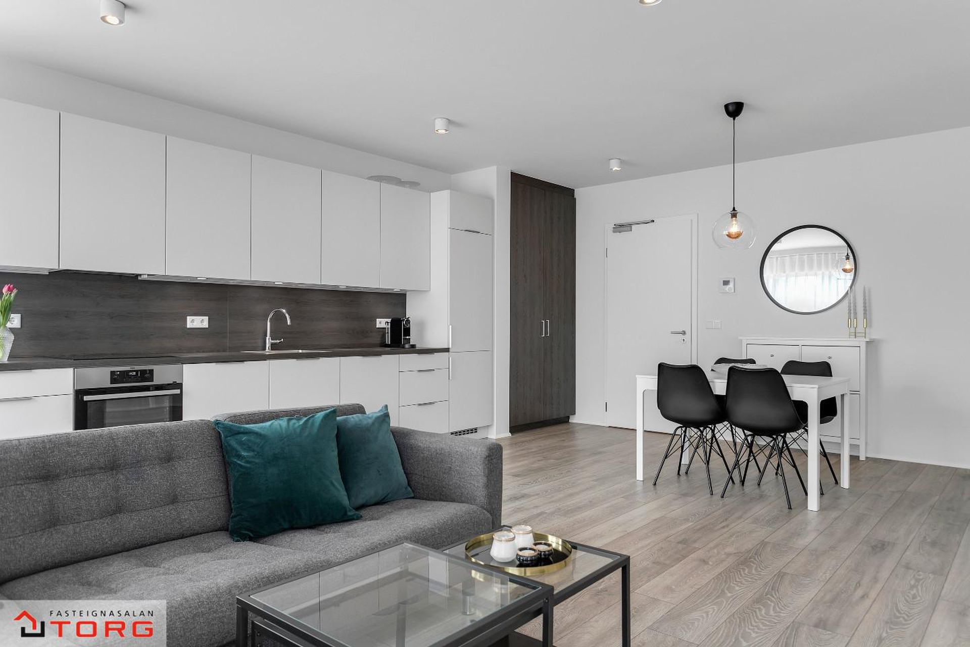 Lynggata 1, 210 Garðabær