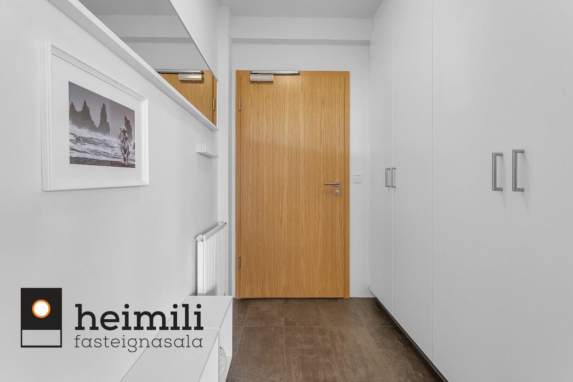 Naustavör 10, 200 Kópavogur