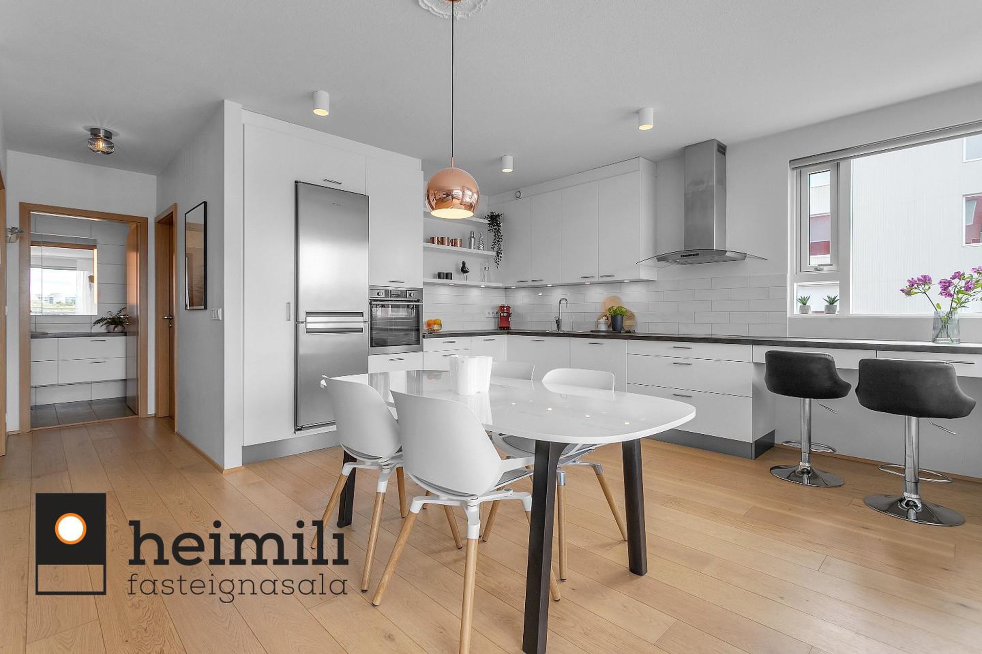 Naustavör 10, 200 Kópavogur