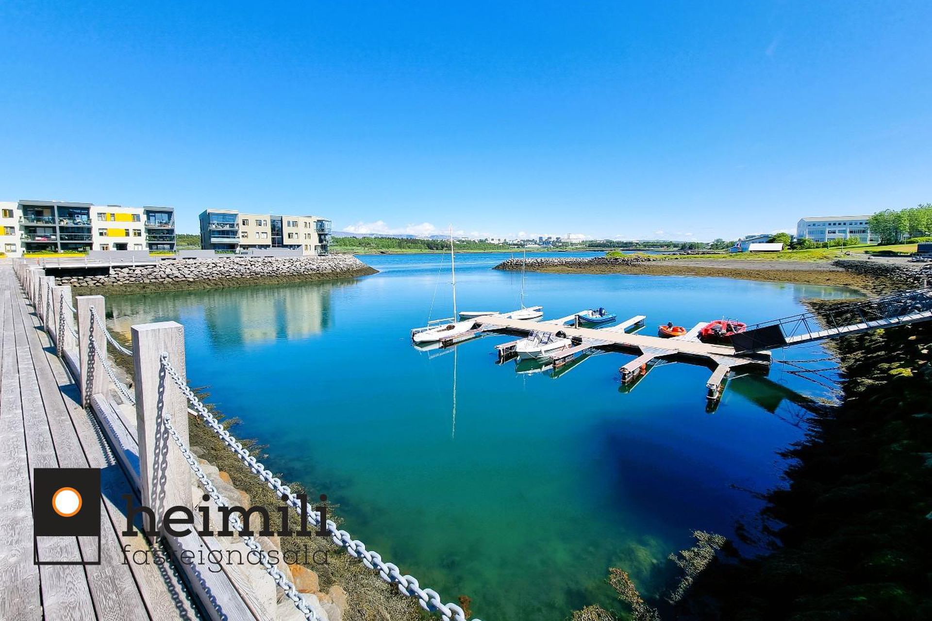 Naustavör 10, 200 Kópavogur