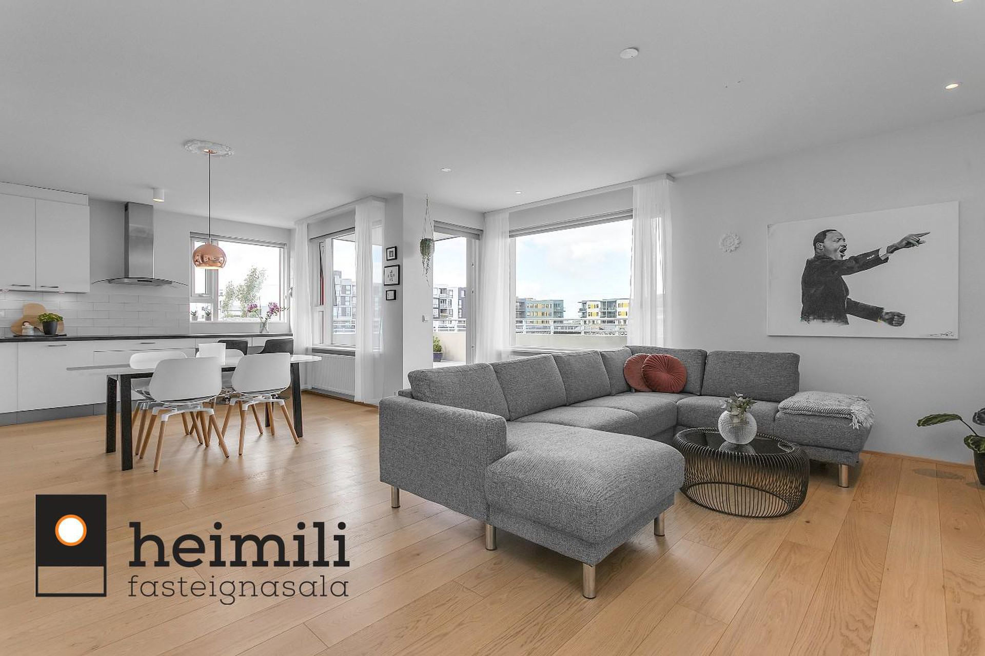 Naustavör 10, 200 Kópavogur