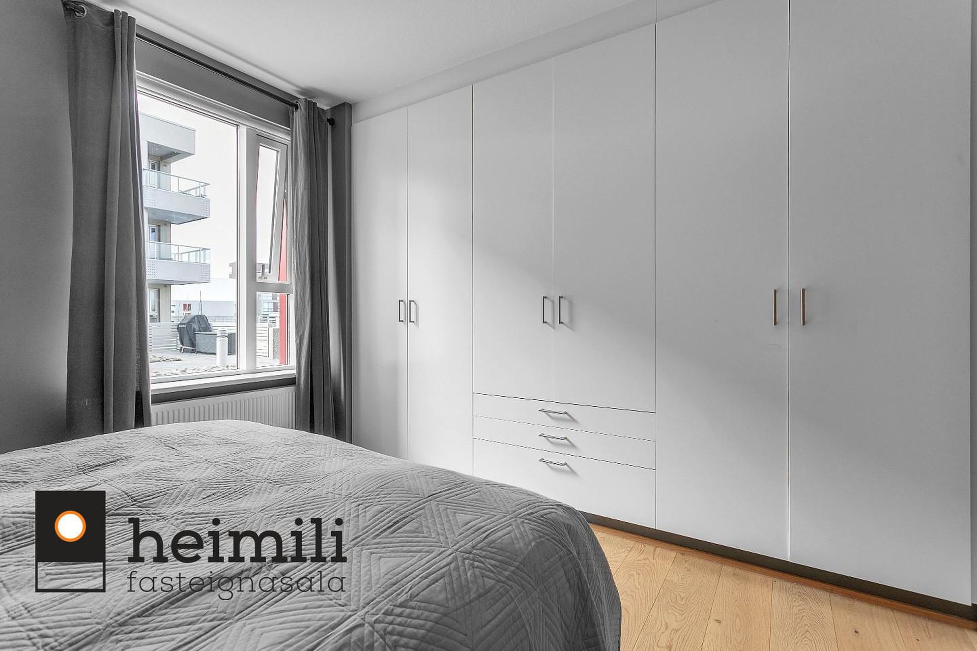 Naustavör 10, 200 Kópavogur