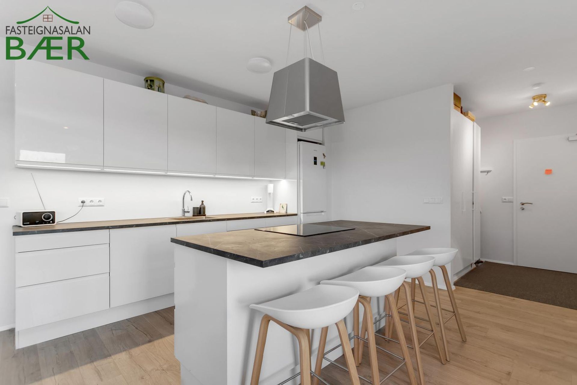 Lofnarbrunnur 1, 113 Reykjavík