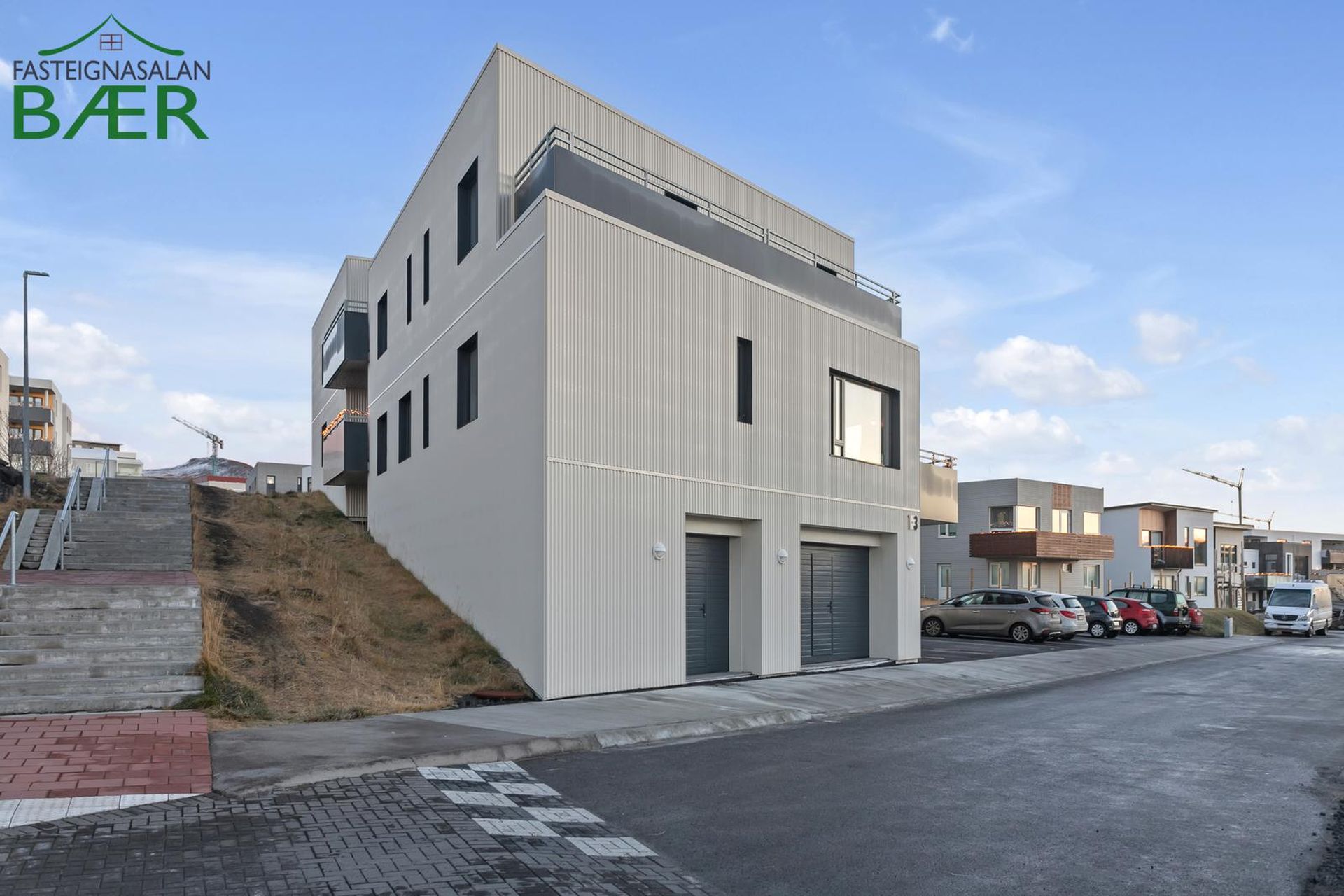 Lofnarbrunnur 1, 113 Reykjavík