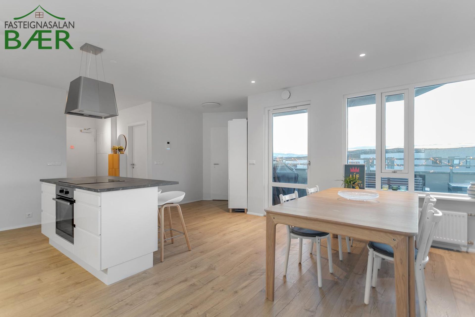 Lofnarbrunnur 1, 113 Reykjavík