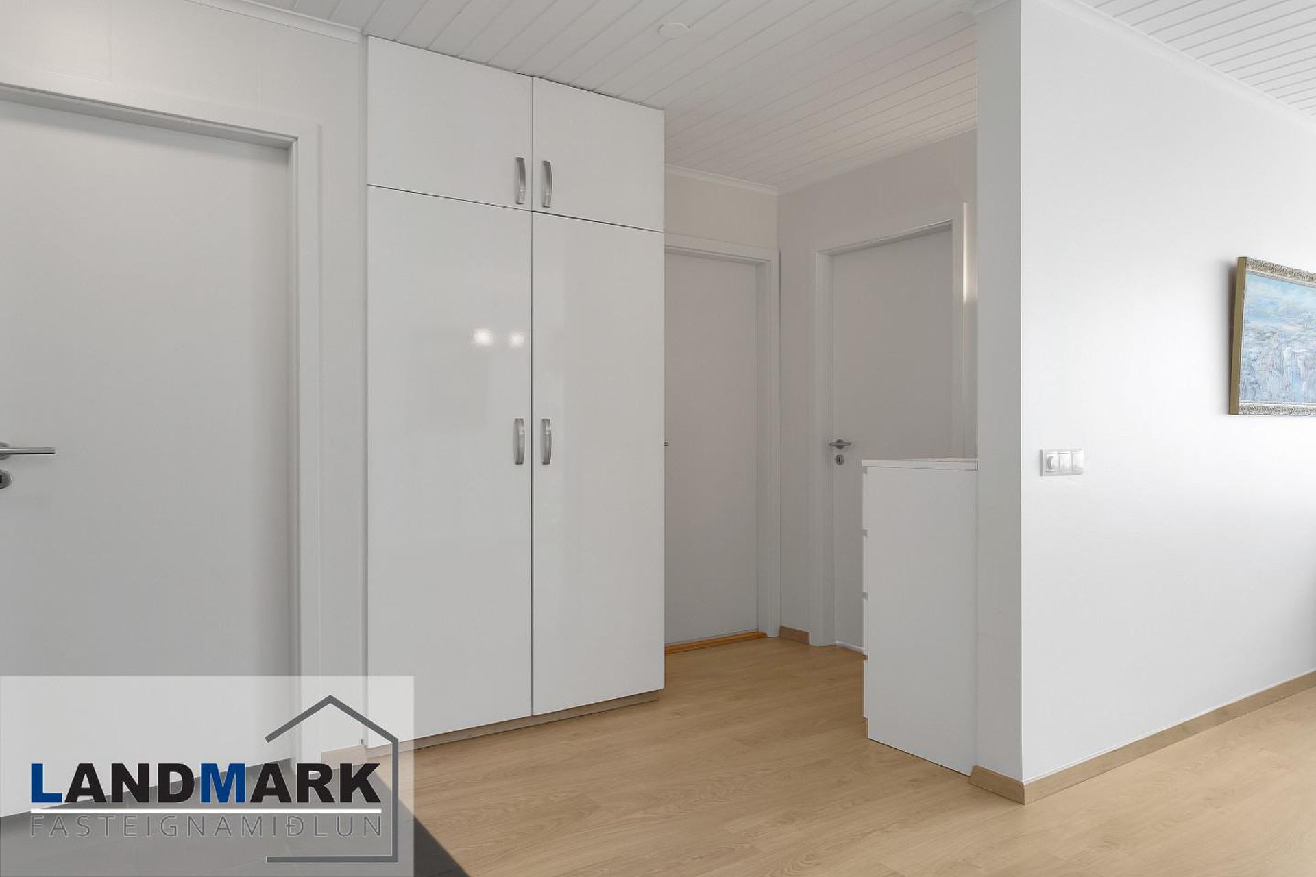 Víkurás 2, 110 Reykjavík